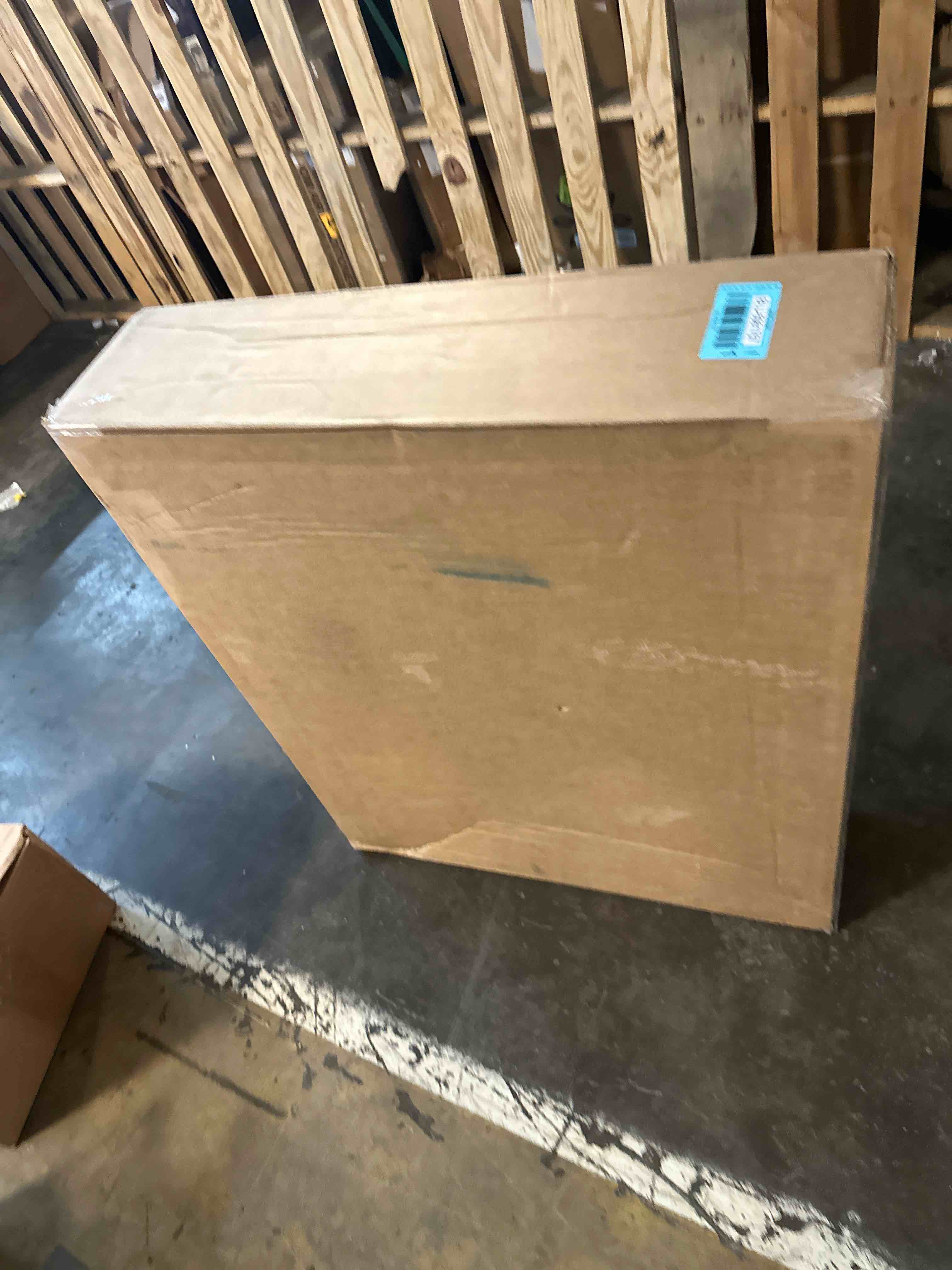 https://s3.amazonaws.com/lotting-images-prod/phillipi/BLU5061757_1694456576614.jpeg
