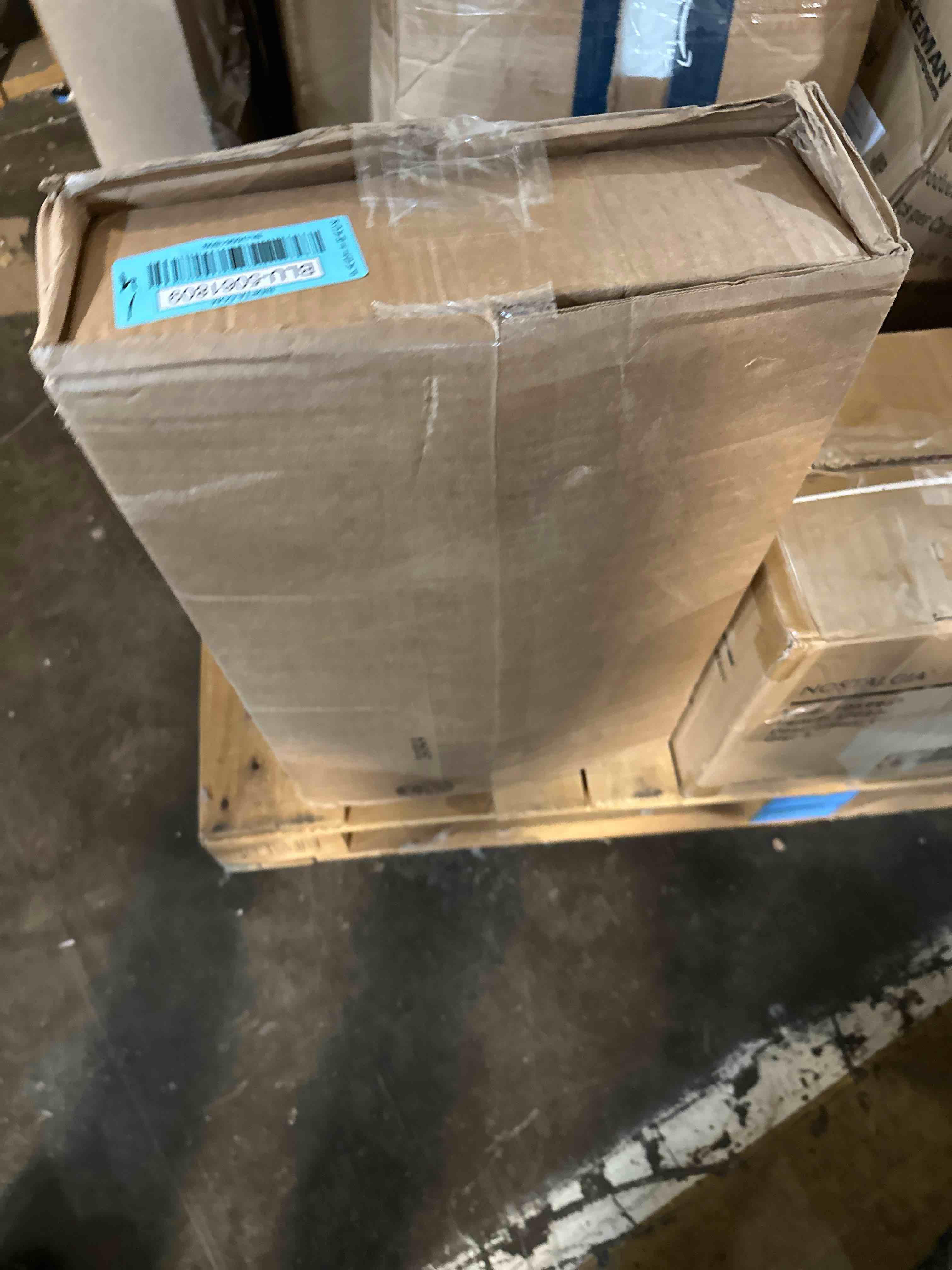 https://s3.amazonaws.com/lotting-images-prod/phillipi/BLU5061809_1694463235145.jpeg