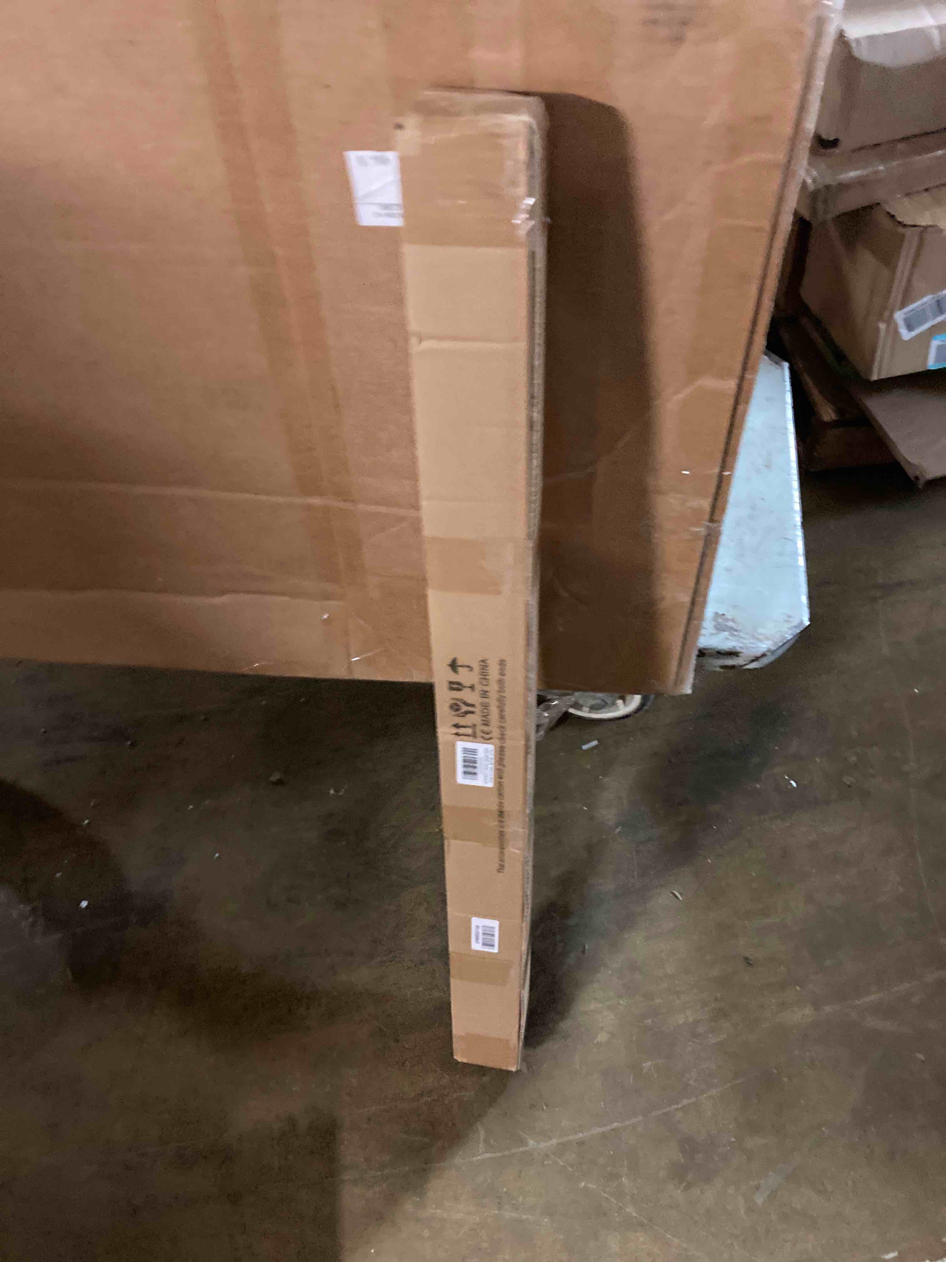 https://s3.amazonaws.com/lotting-images-prod/phillipi/BLU5061837_1694463713590.jpeg