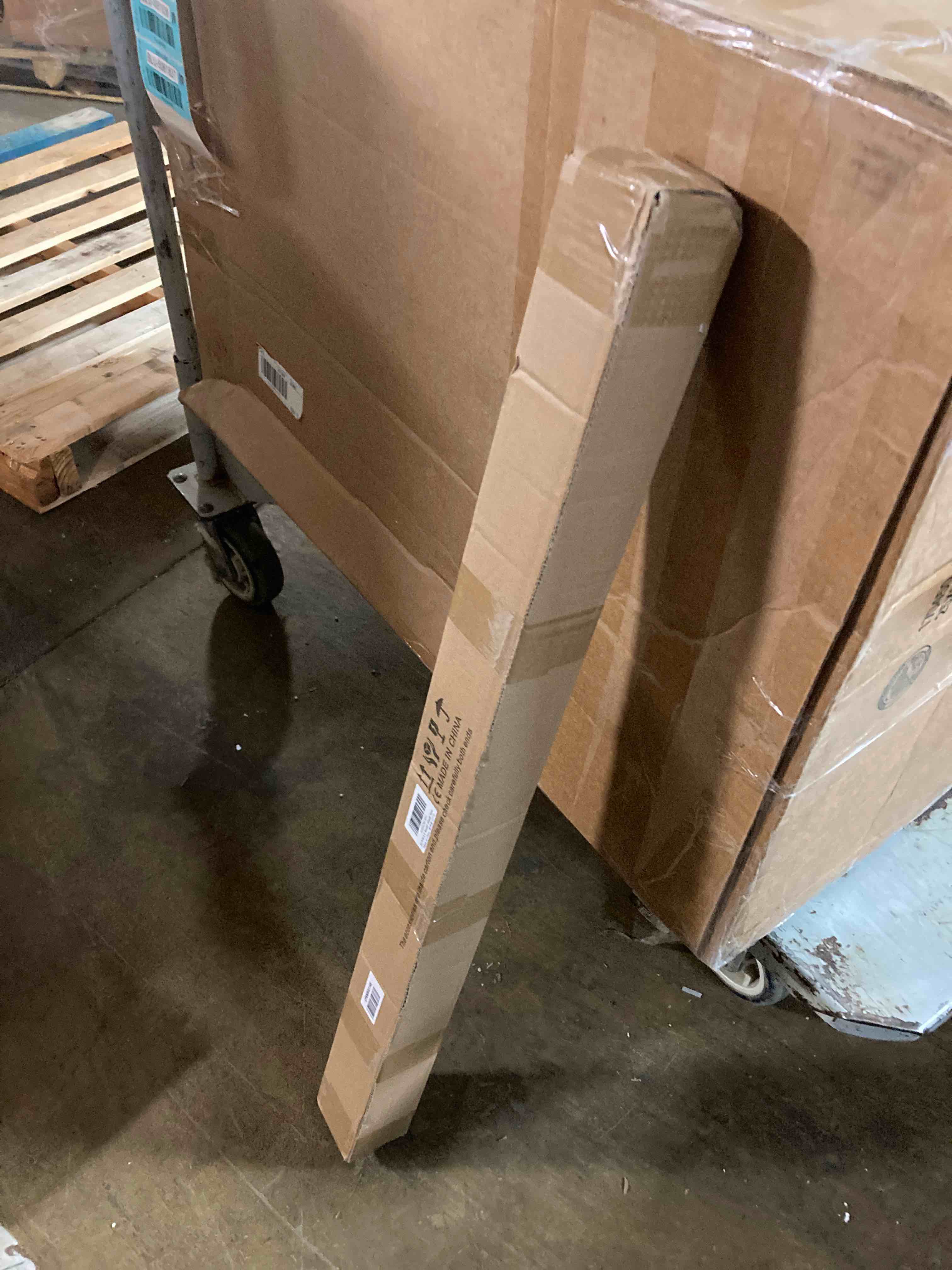 https://s3.amazonaws.com/lotting-images-prod/phillipi/BLU5061837_1694463715318.jpeg