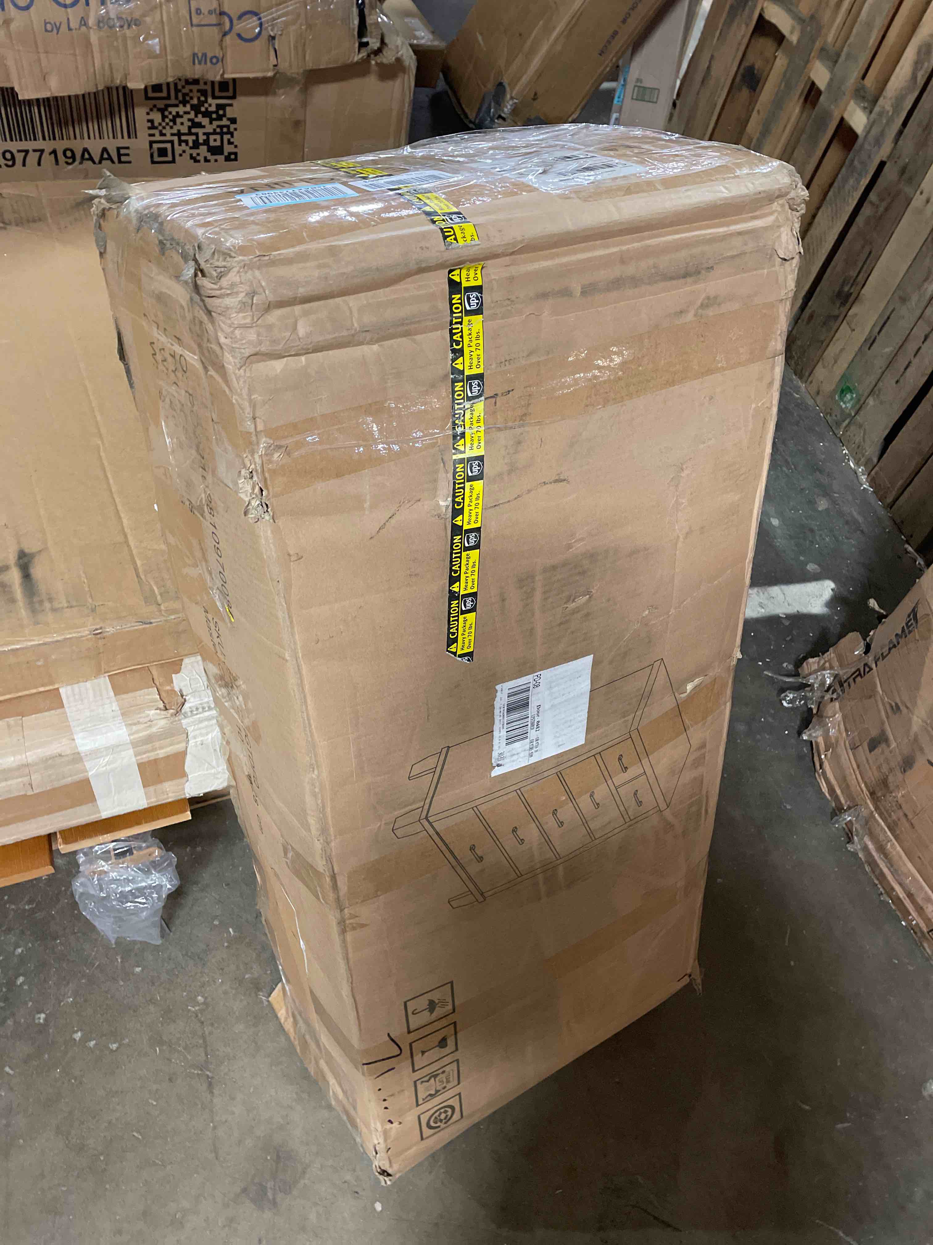 https://s3.amazonaws.com/lotting-images-prod/phillipi/BLU5062691_1695669047385.jpeg