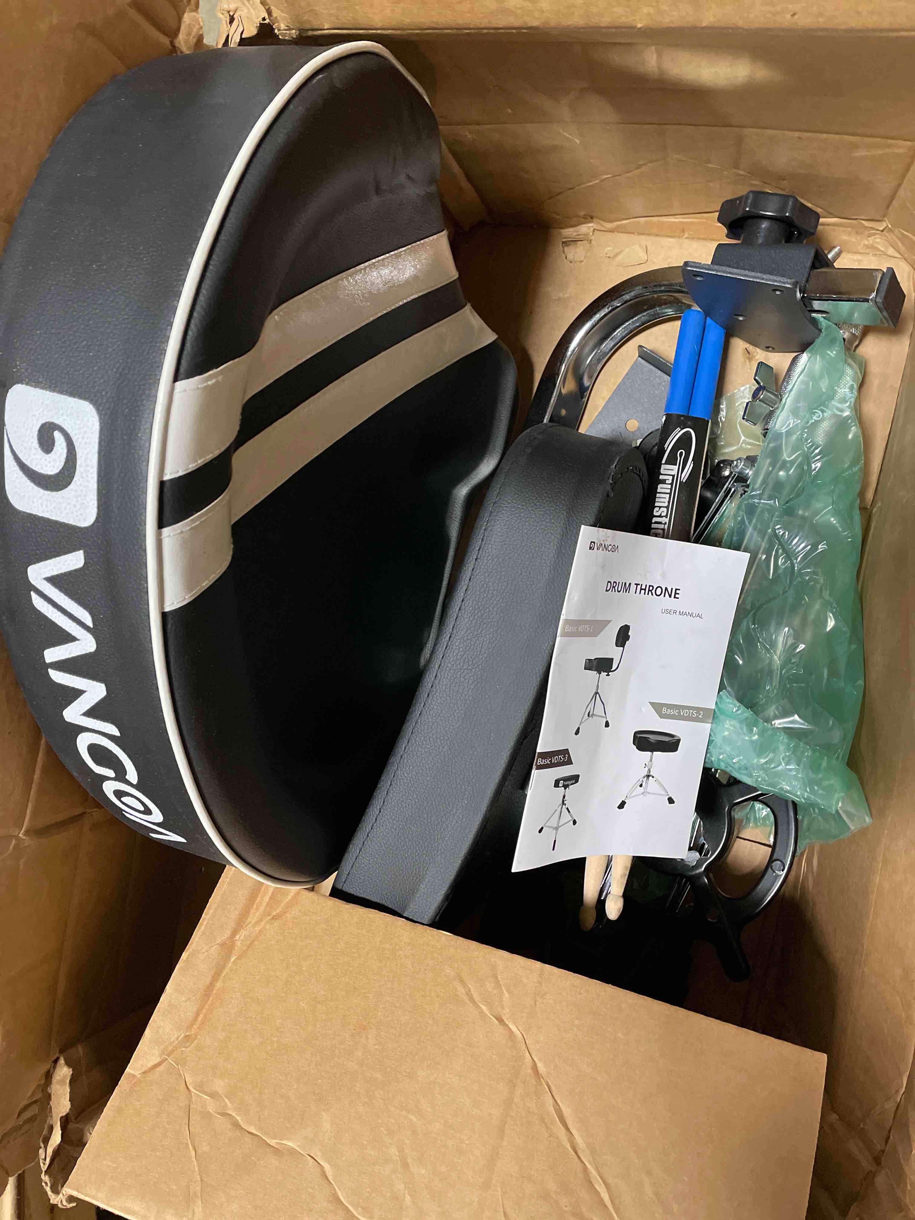 https://s3.amazonaws.com/lotting-images-prod/phillipi/BLU5062725_1695744269667.jpeg