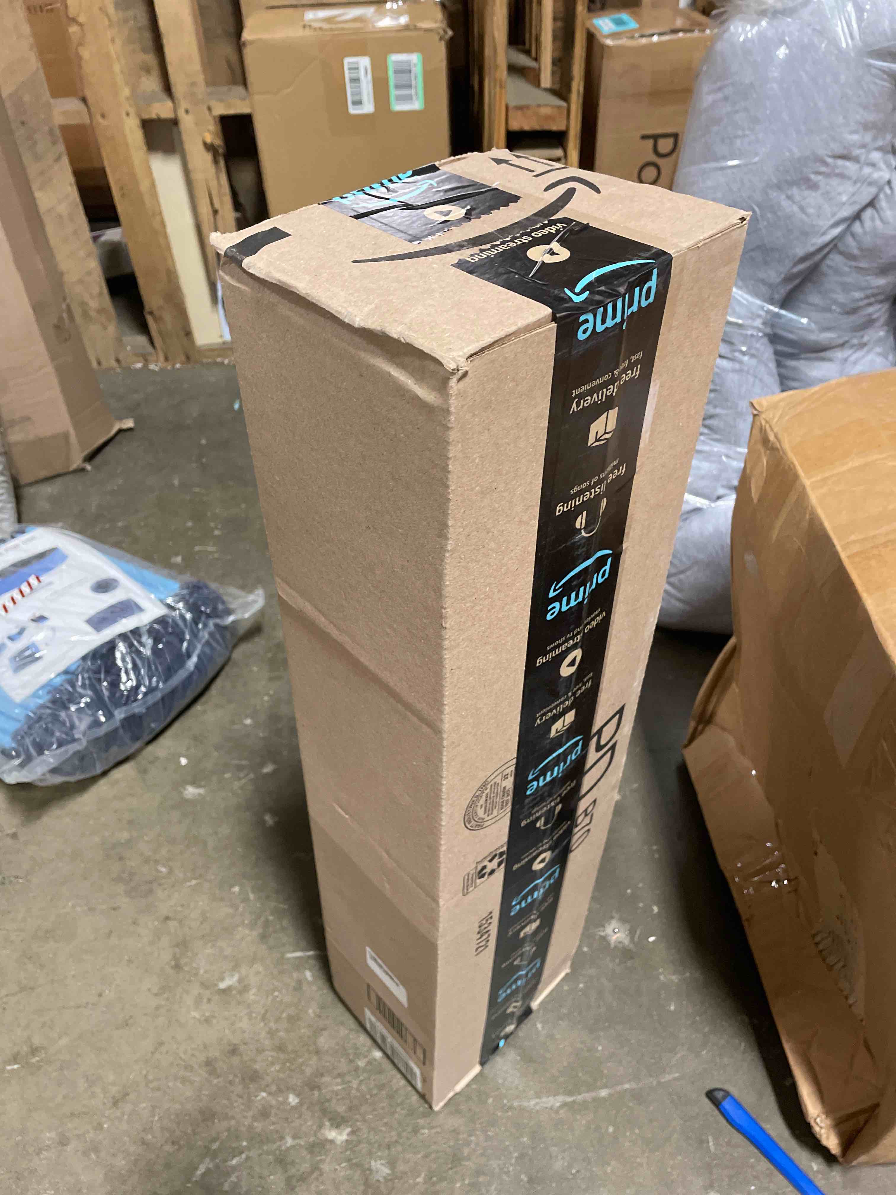 https://s3.amazonaws.com/lotting-images-prod/phillipi/BLU5062749_1695759927501.jpeg