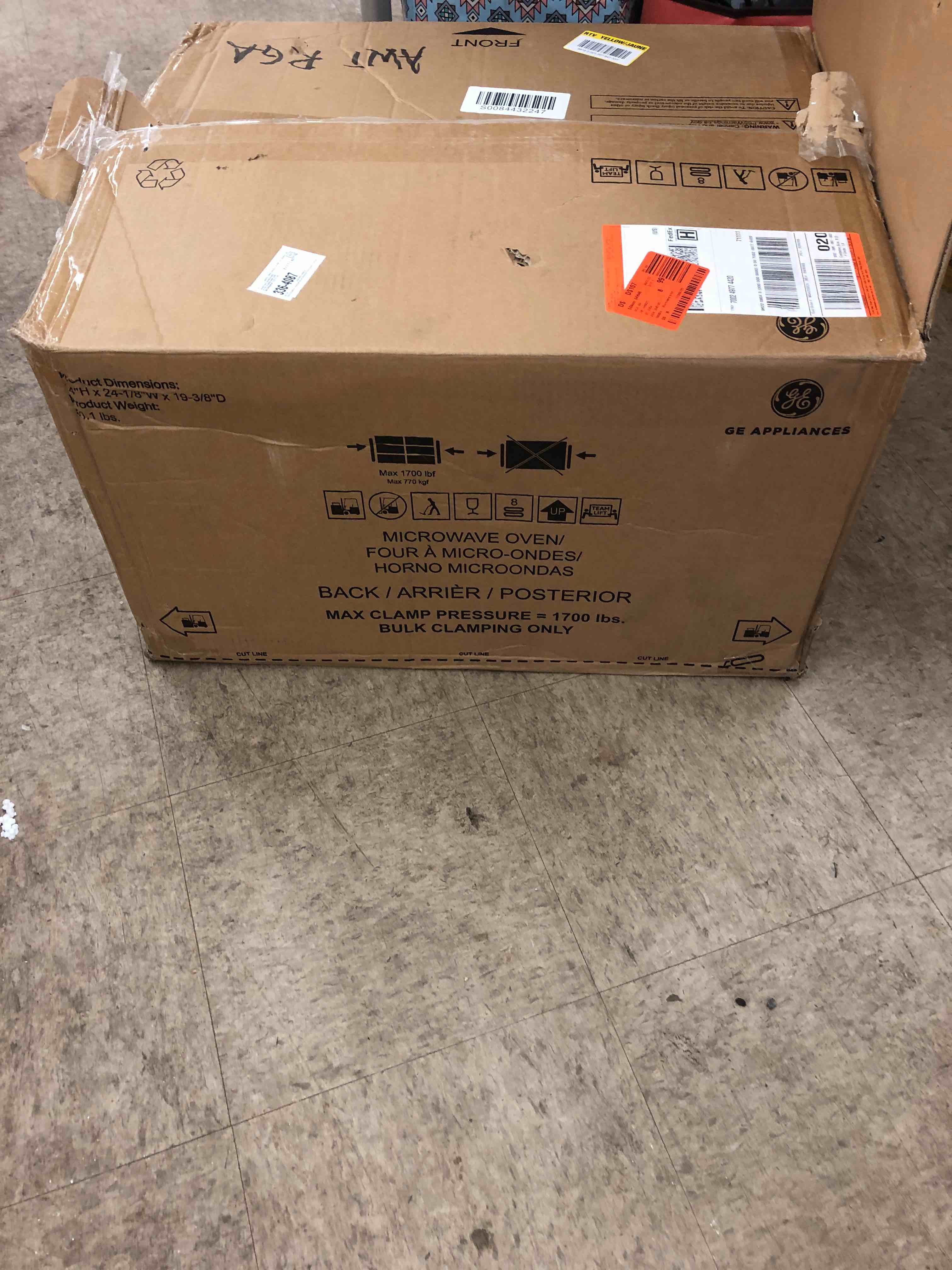 https://s3.amazonaws.com/lotting-images-prod/phillipi/BLU5063641_1694185843553.jpeg