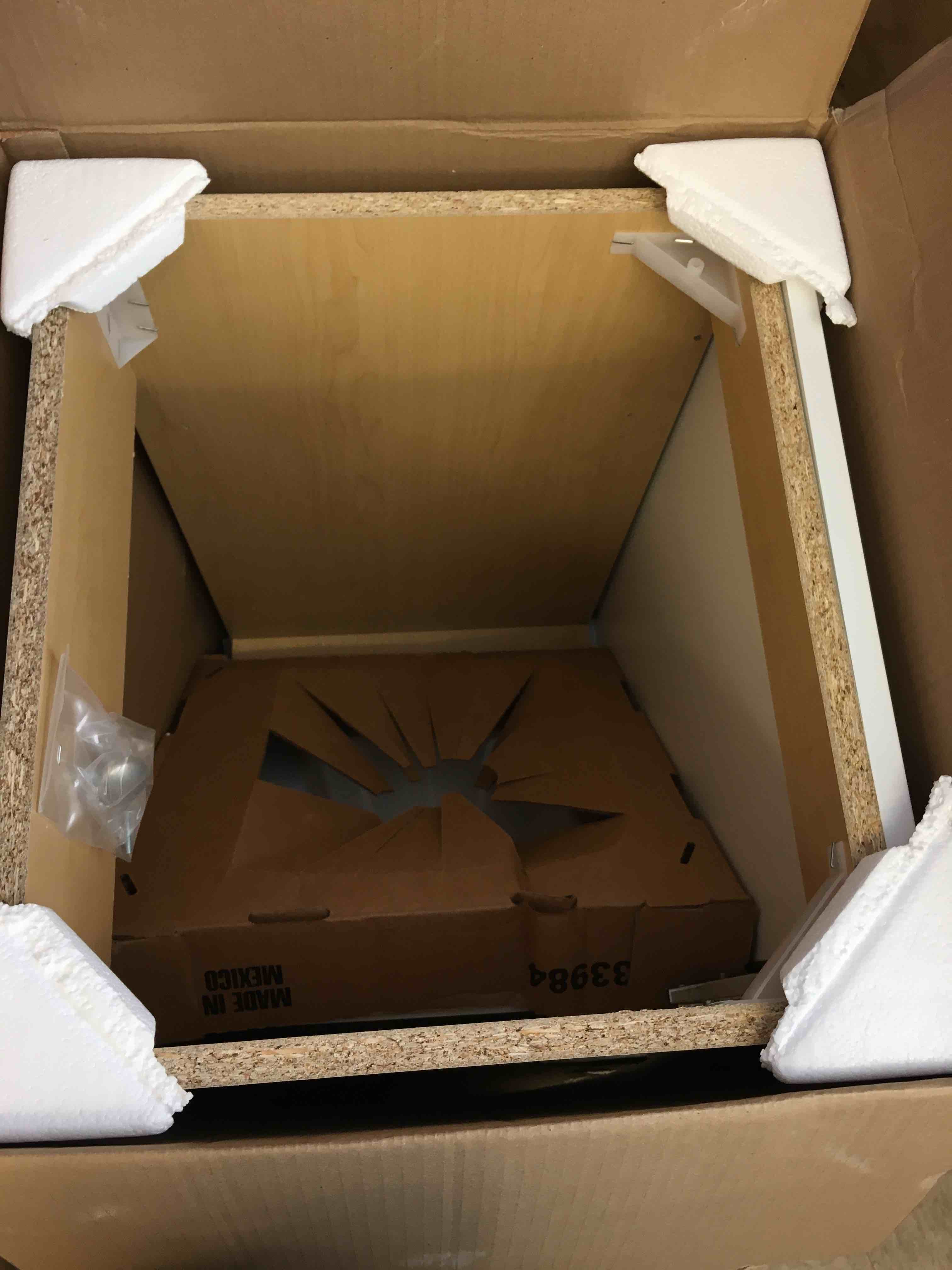 https://s3.amazonaws.com/lotting-images-prod/phillipi/BLU5063784_1695747693405.jpeg