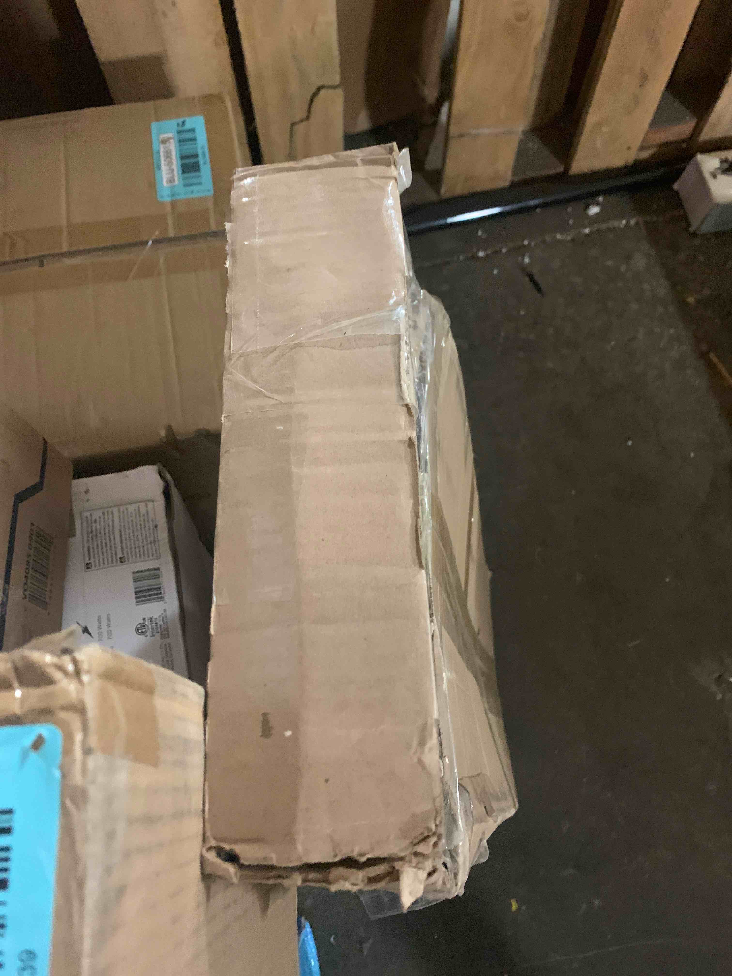 https://s3.amazonaws.com/lotting-images-prod/phillipi/BLU5066152_1692045399308.jpeg