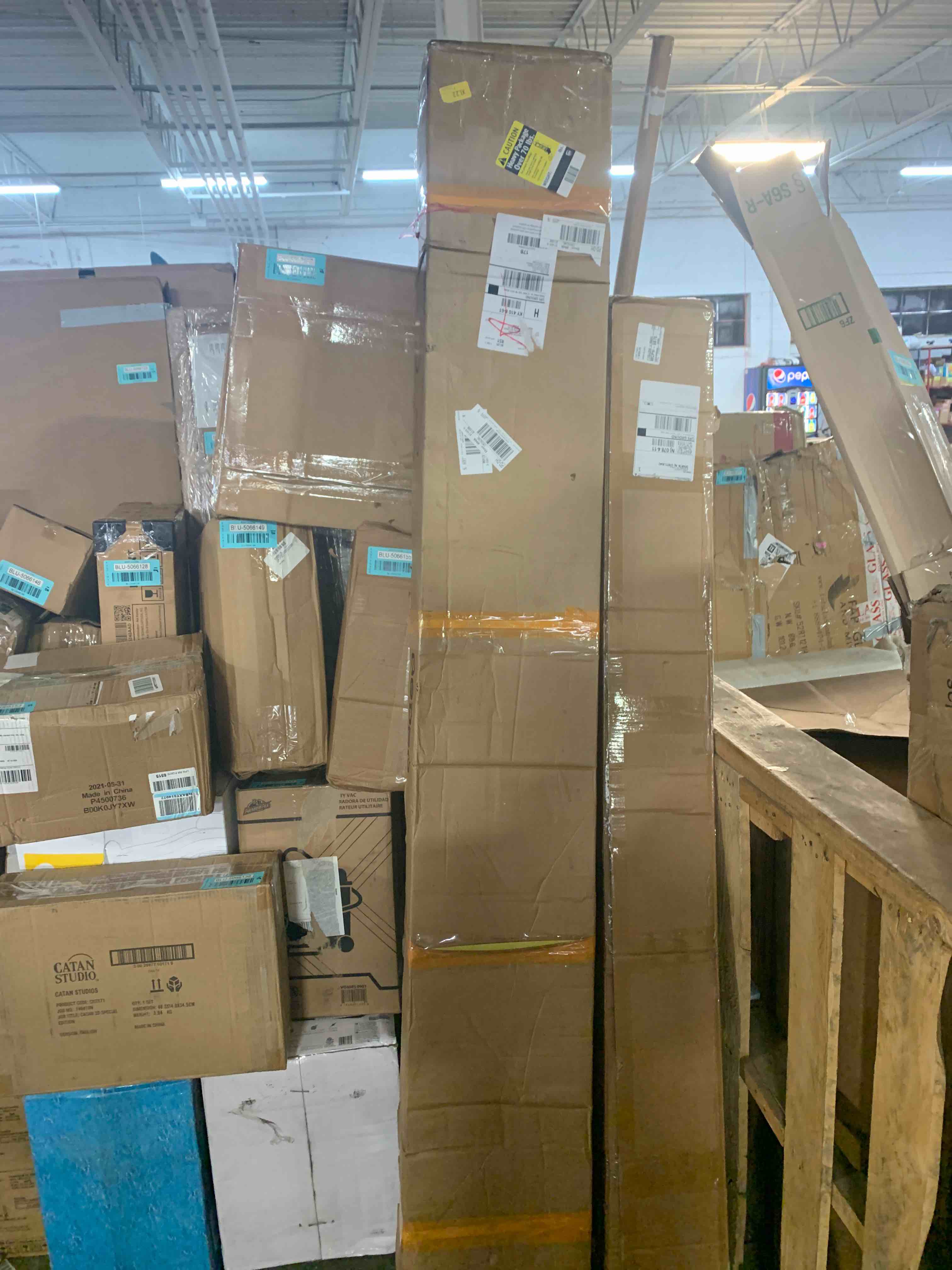https://s3.amazonaws.com/lotting-images-prod/phillipi/BLU5066159_1692047598871.jpeg