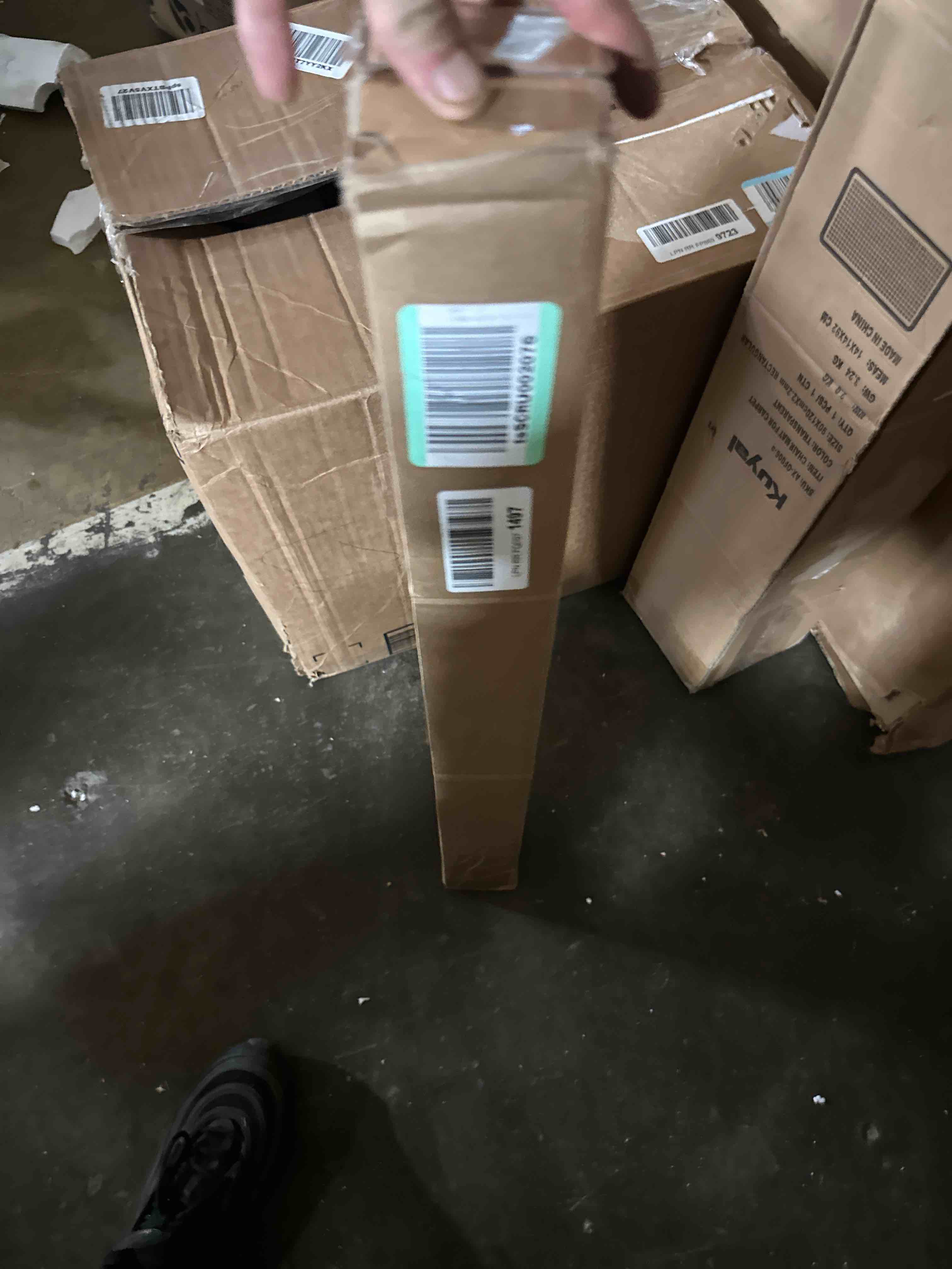 https://s3.amazonaws.com/lotting-images-prod/phillipi/BLU5067254_1692653628353.jpeg