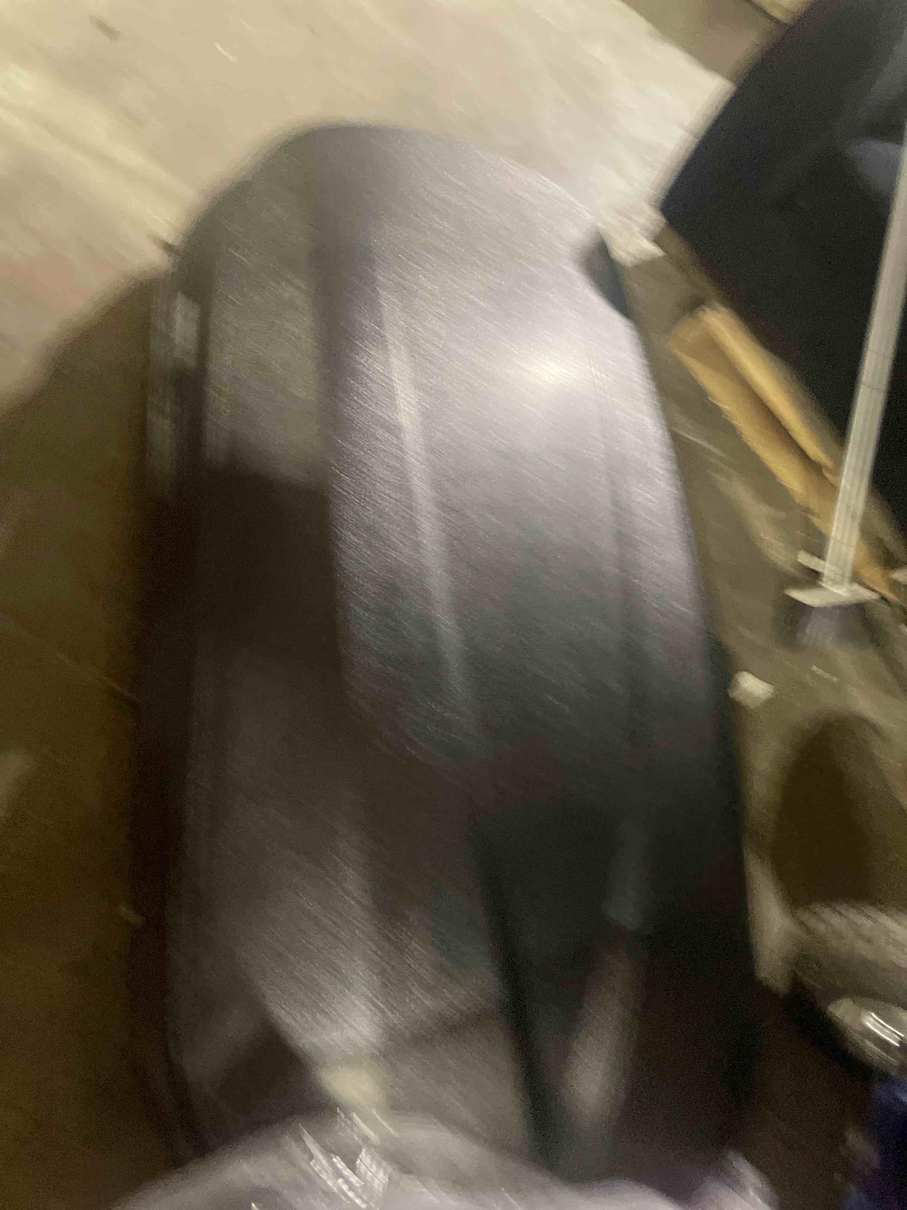 https://s3.amazonaws.com/lotting-images-prod/phillipi/BLU5069063_1692038415142.jpeg