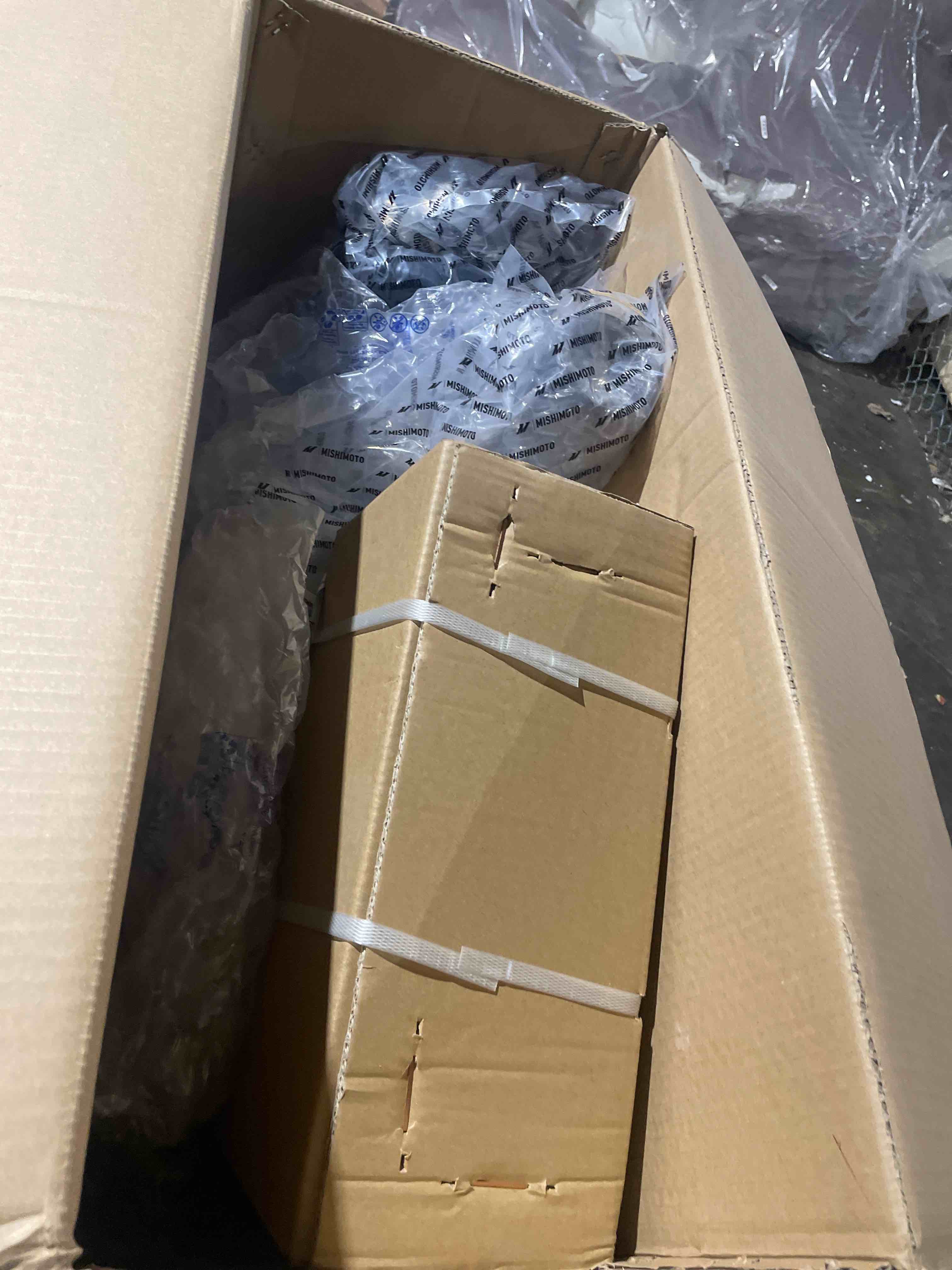 https://s3.amazonaws.com/lotting-images-prod/phillipi/BLU5069069_1692042682237.jpeg