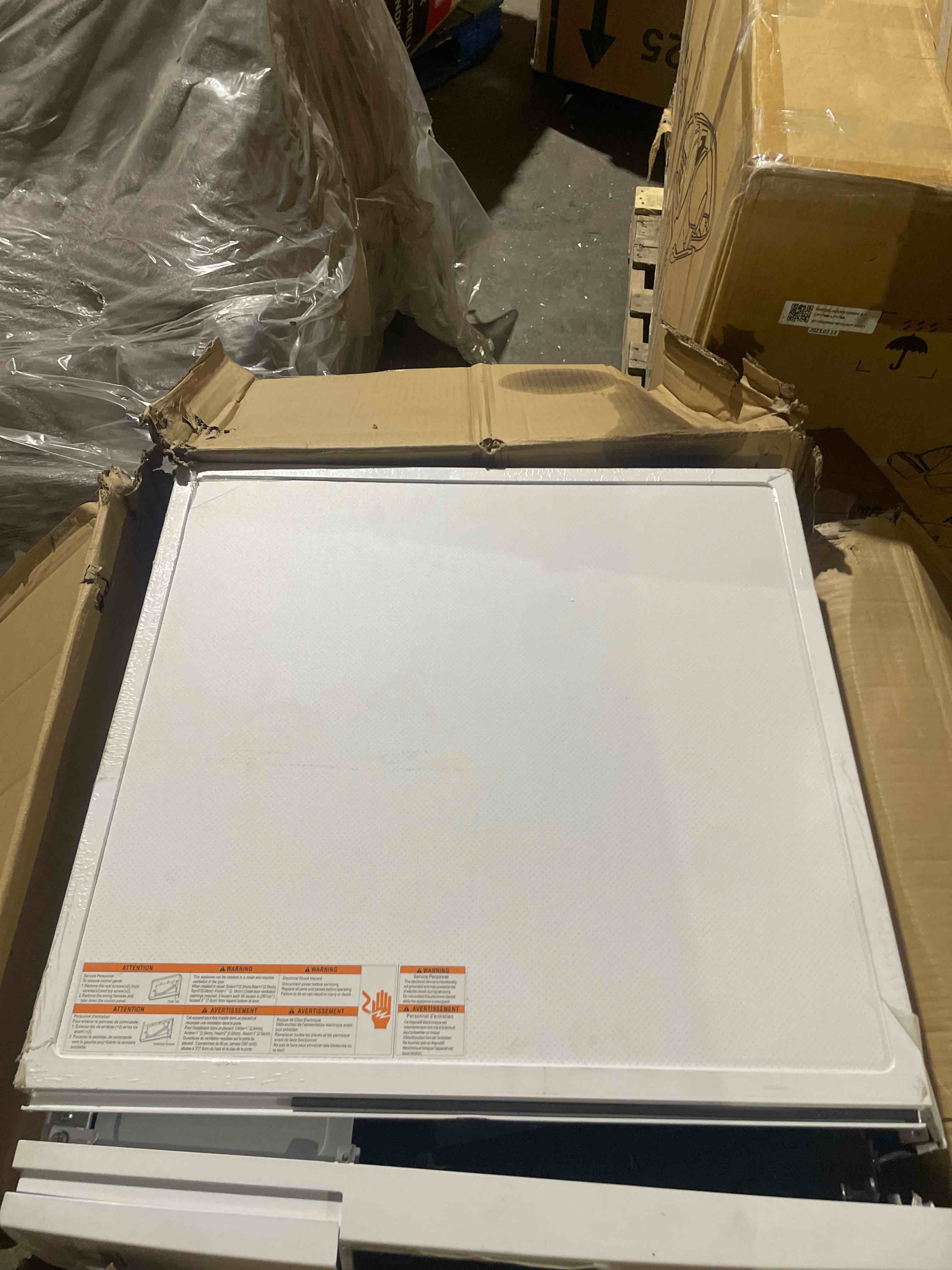 https://s3.amazonaws.com/lotting-images-prod/phillipi/BLU5069072_1692044362679.jpeg