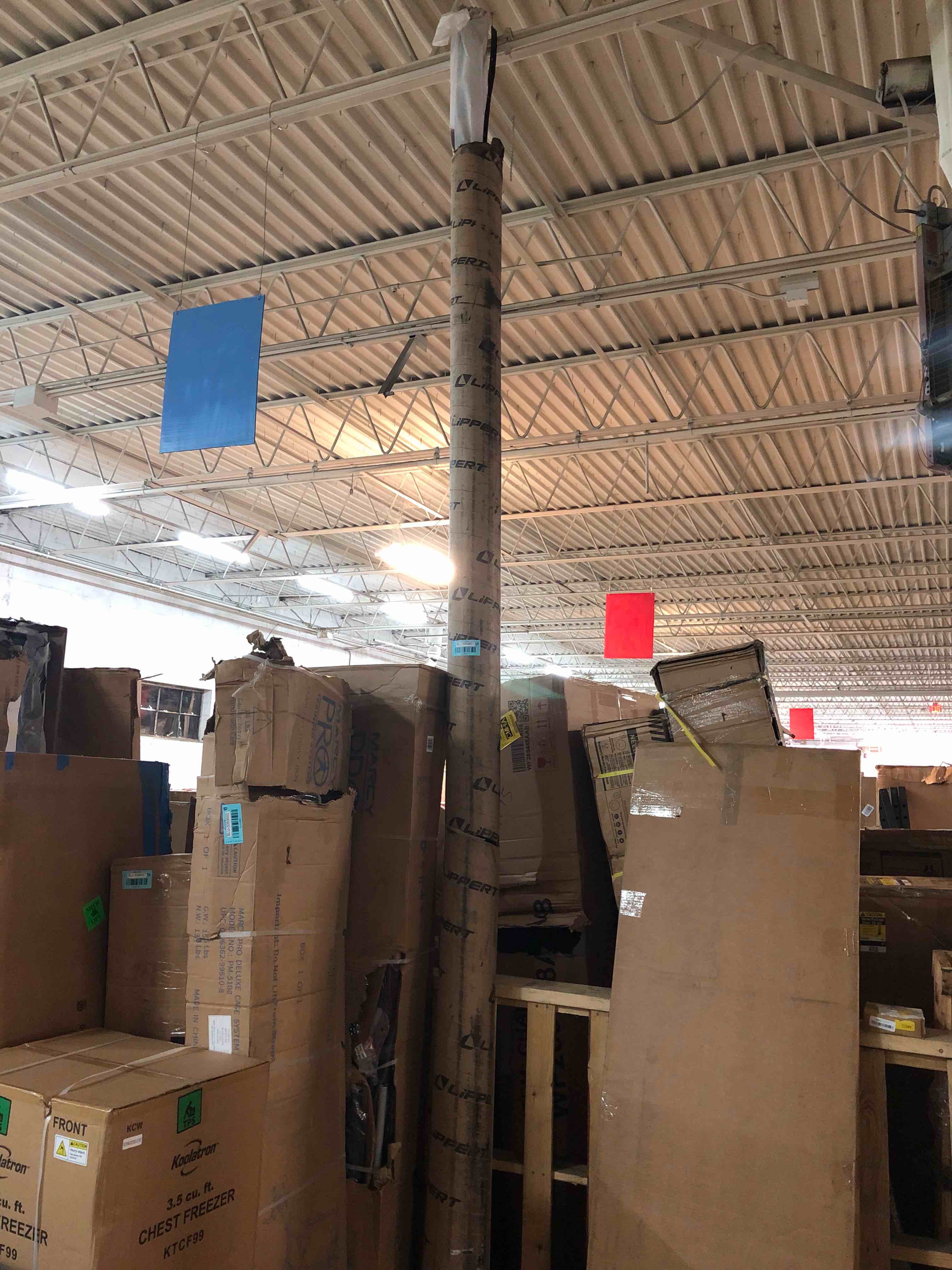 https://s3.amazonaws.com/lotting-images-prod/phillipi/BLU5069661_1690913615675.jpeg