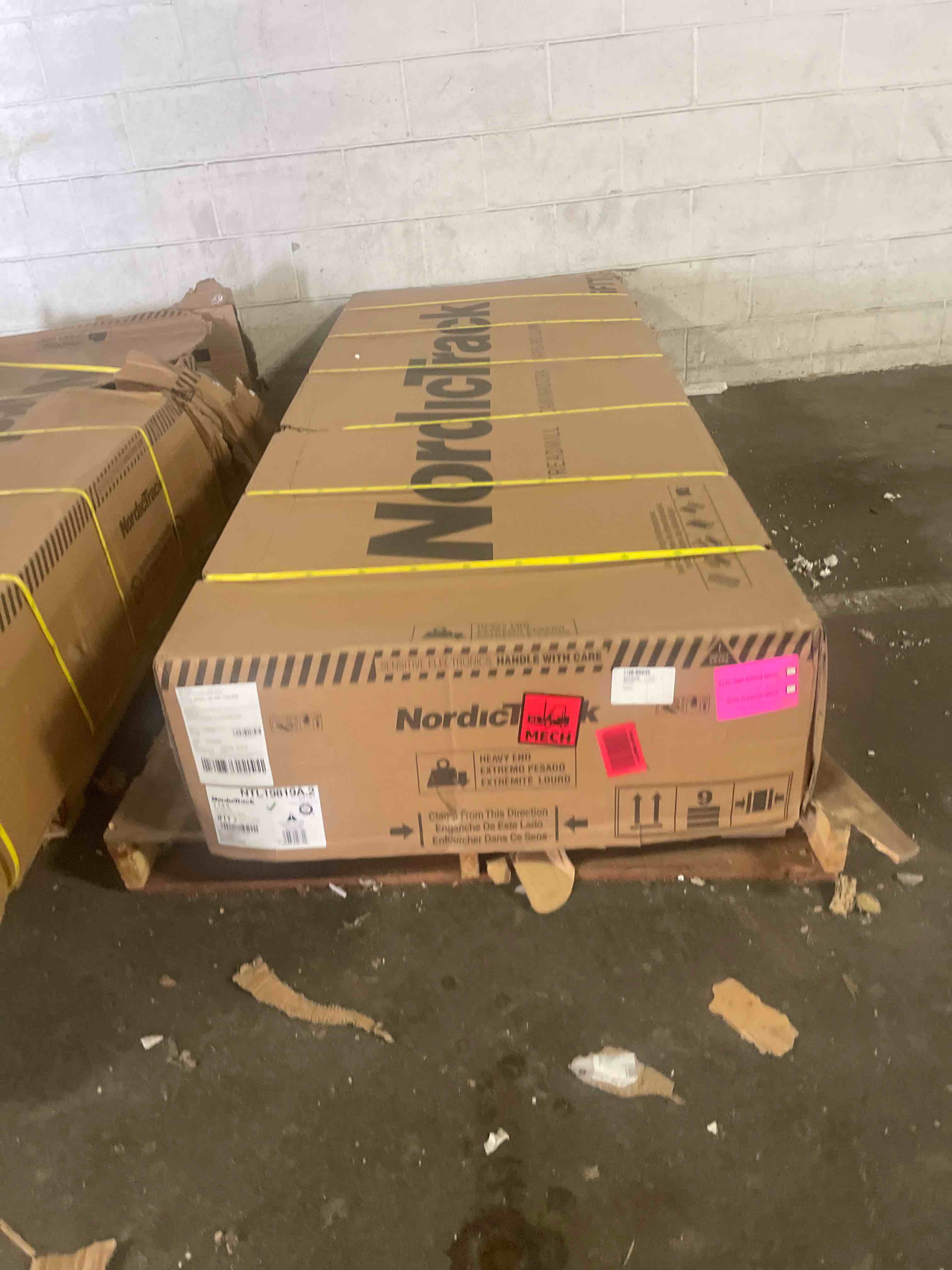 https://s3.amazonaws.com/lotting-images-prod/phillipi/BLU5070211_1691433724425.jpeg