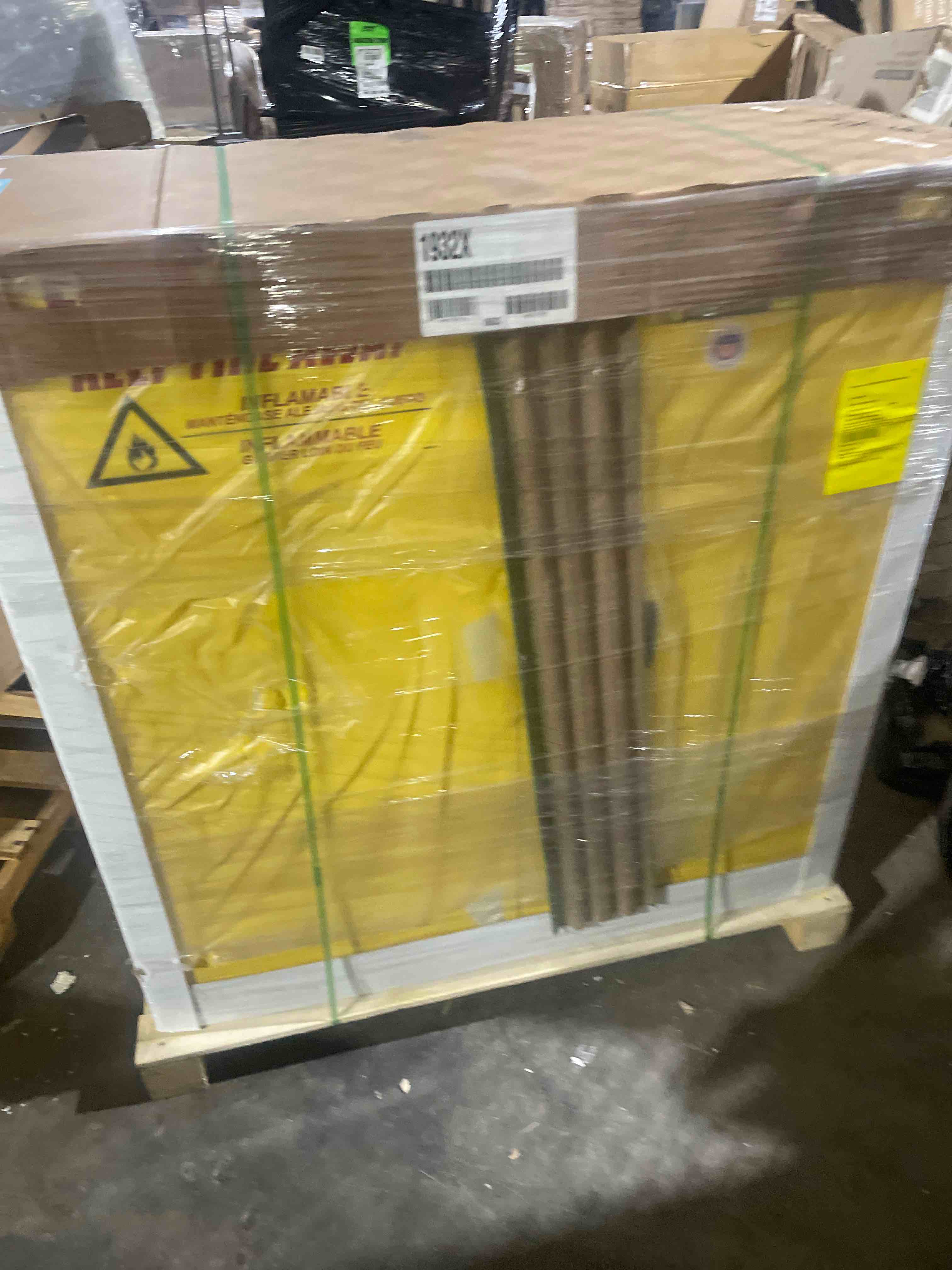 https://s3.amazonaws.com/lotting-images-prod/phillipi/BLU5071394_1689621700484.jpeg