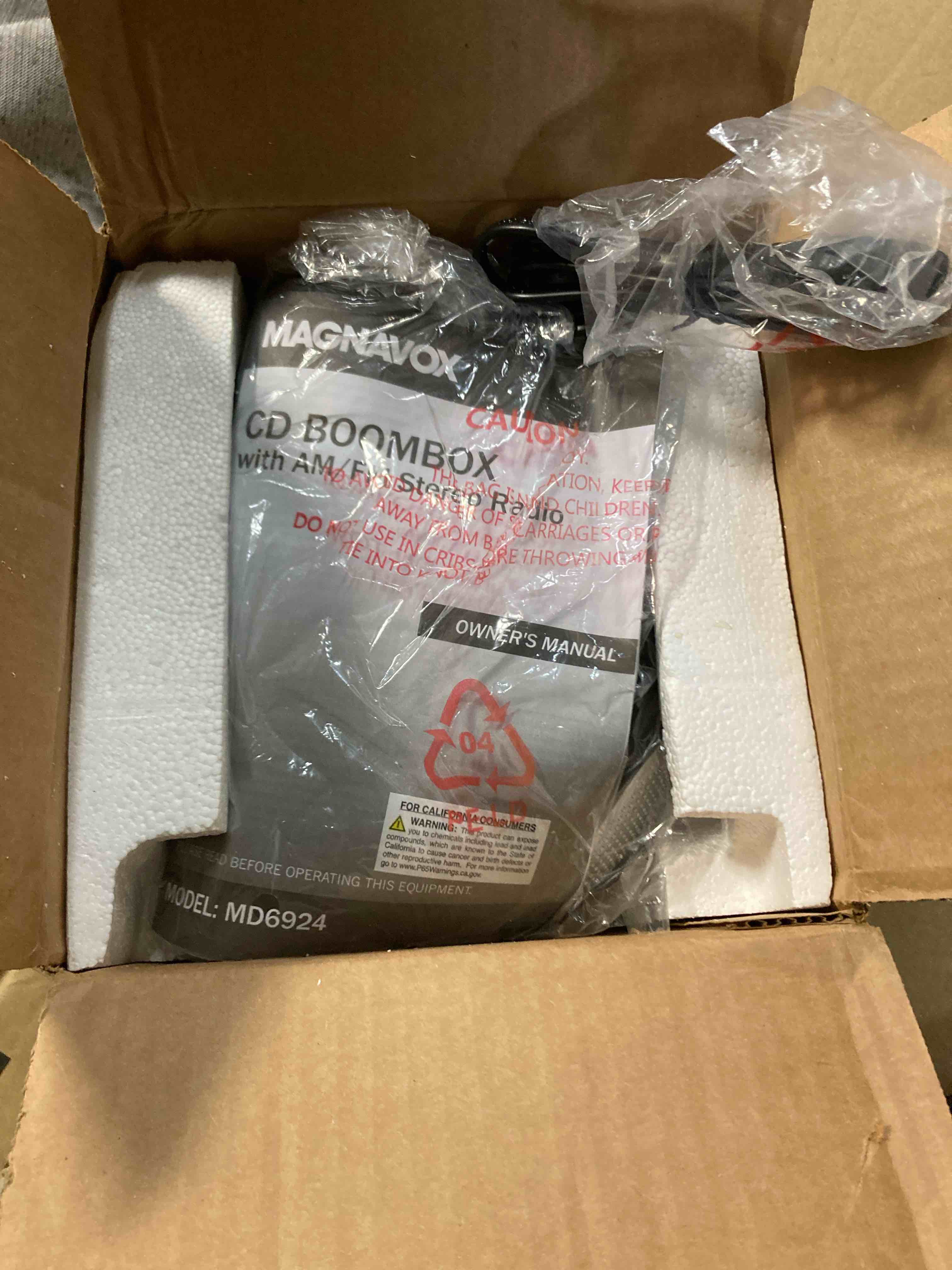 https://s3.amazonaws.com/lotting-images-prod/phillipi/BLU5071759_1700592094488.jpeg