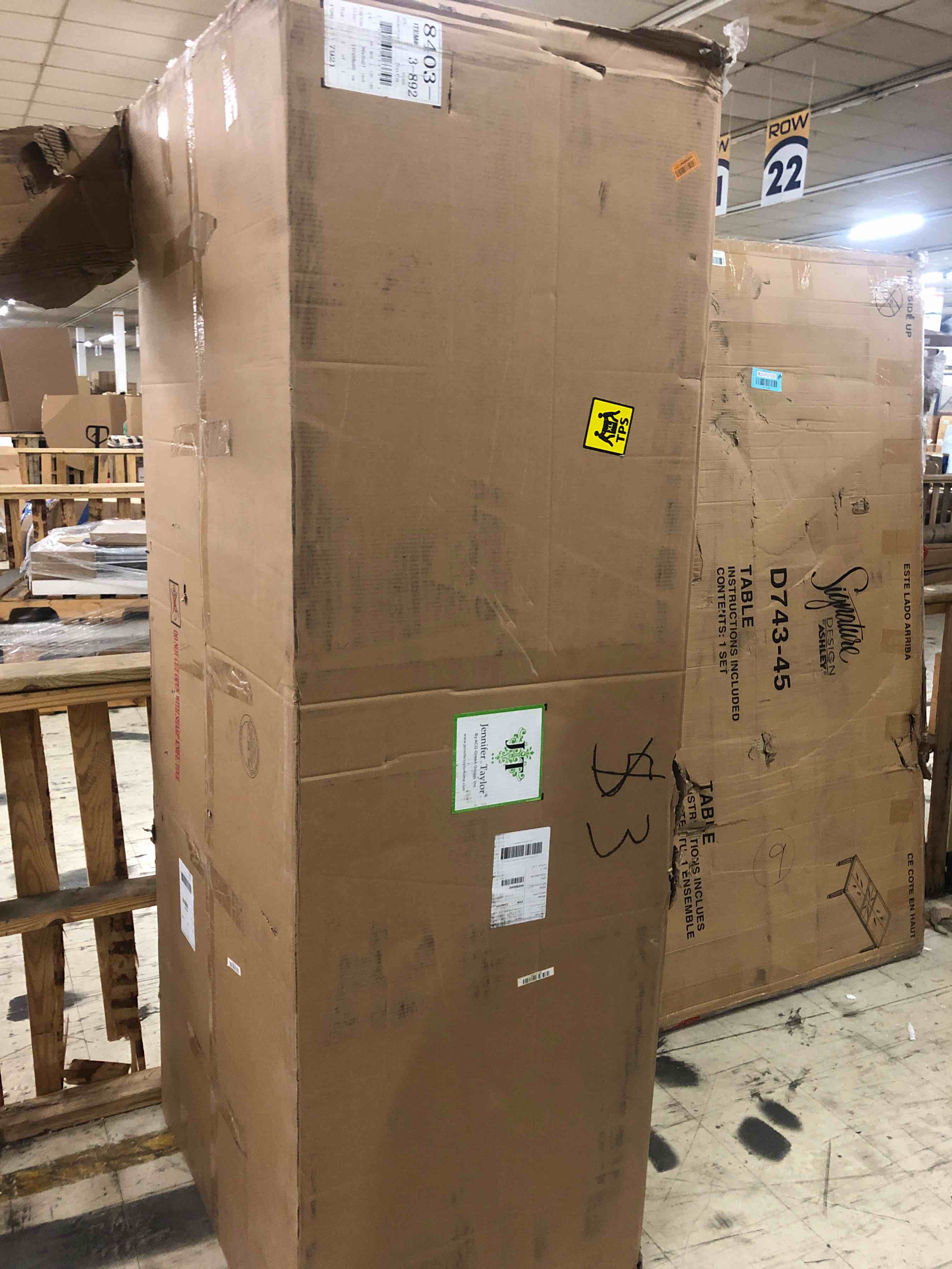 https://s3.amazonaws.com/lotting-images-prod/phillipi/BLU5121104_1700676066159.jpeg
