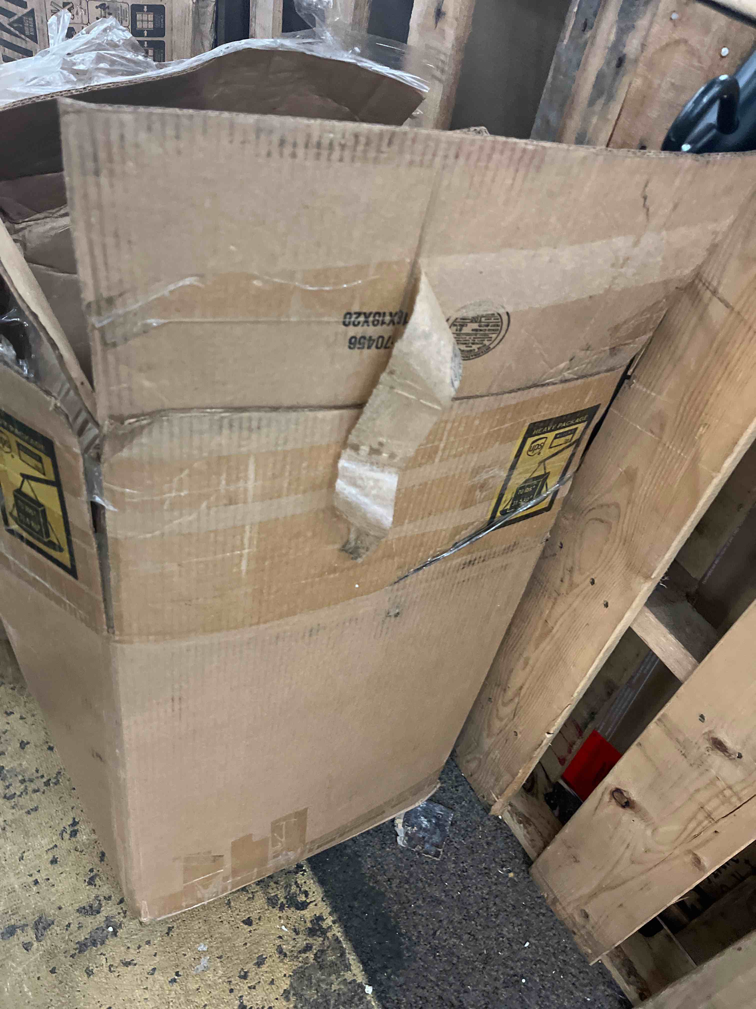 https://s3.amazonaws.com/lotting-images-prod/phillipi/BLU5121818_1698422833444.jpeg
