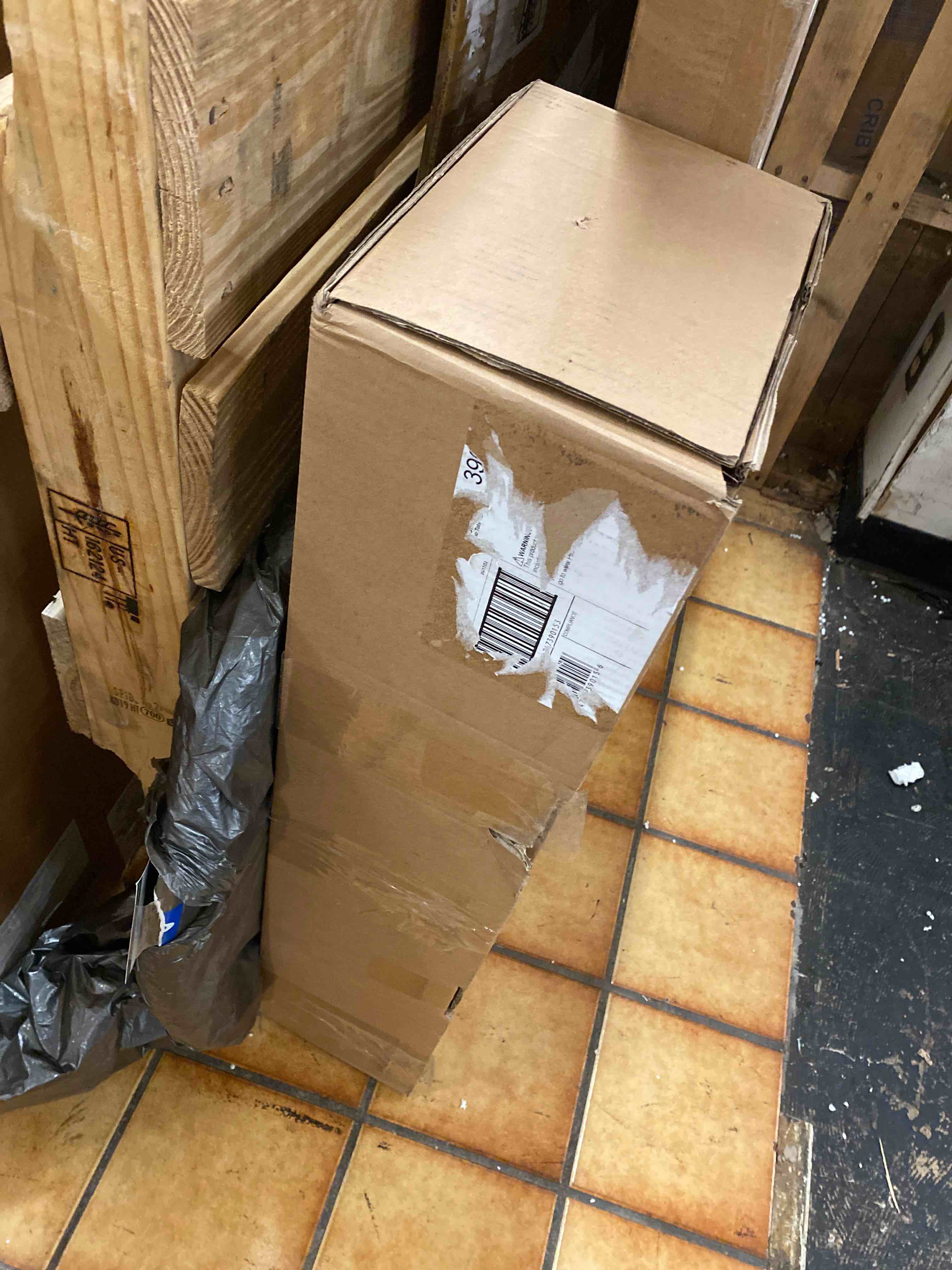 https://s3.amazonaws.com/lotting-images-prod/phillipi/BLU5121863_1698376929089.jpeg