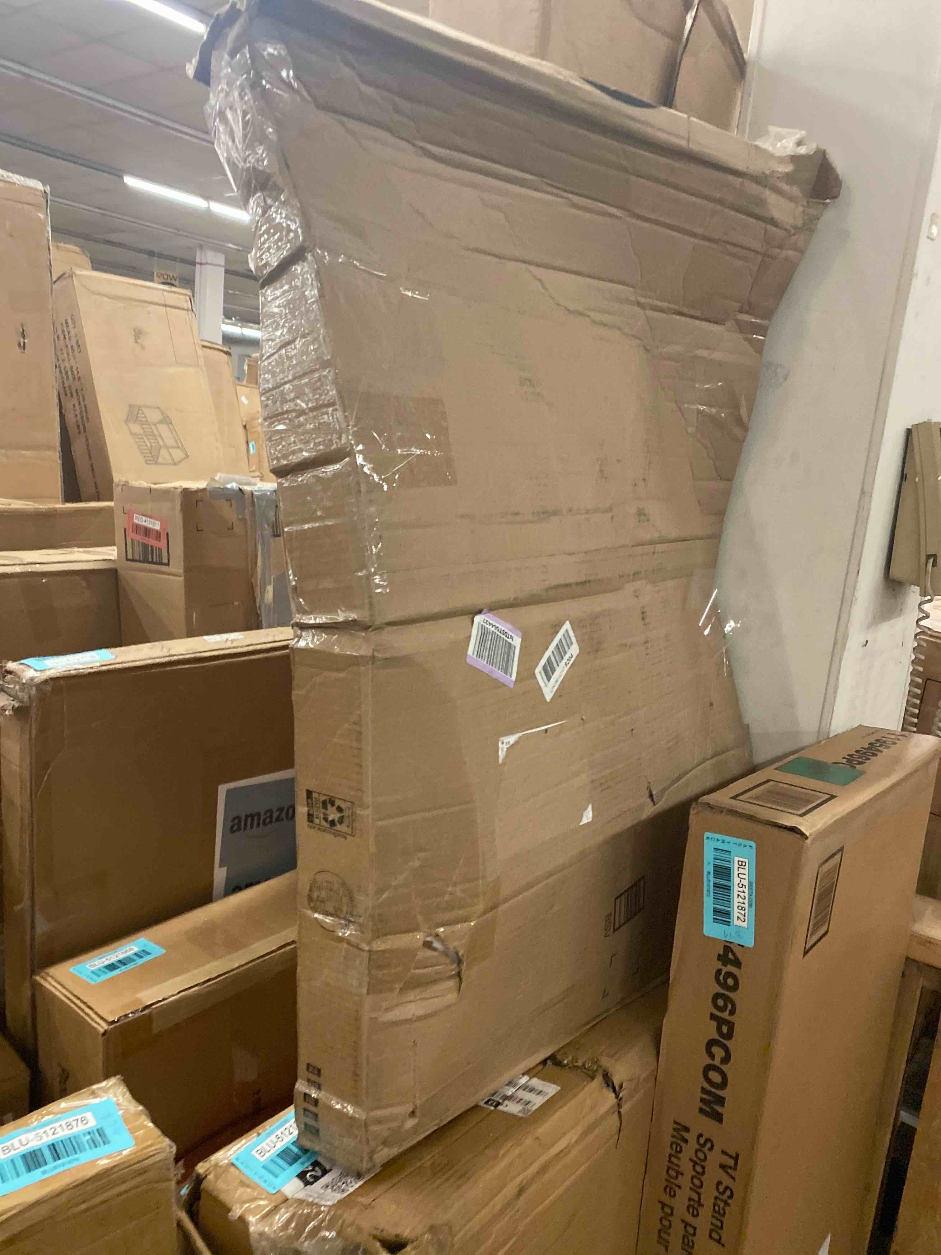 https://s3.amazonaws.com/lotting-images-prod/phillipi/BLU5121877_1698411616390.jpeg