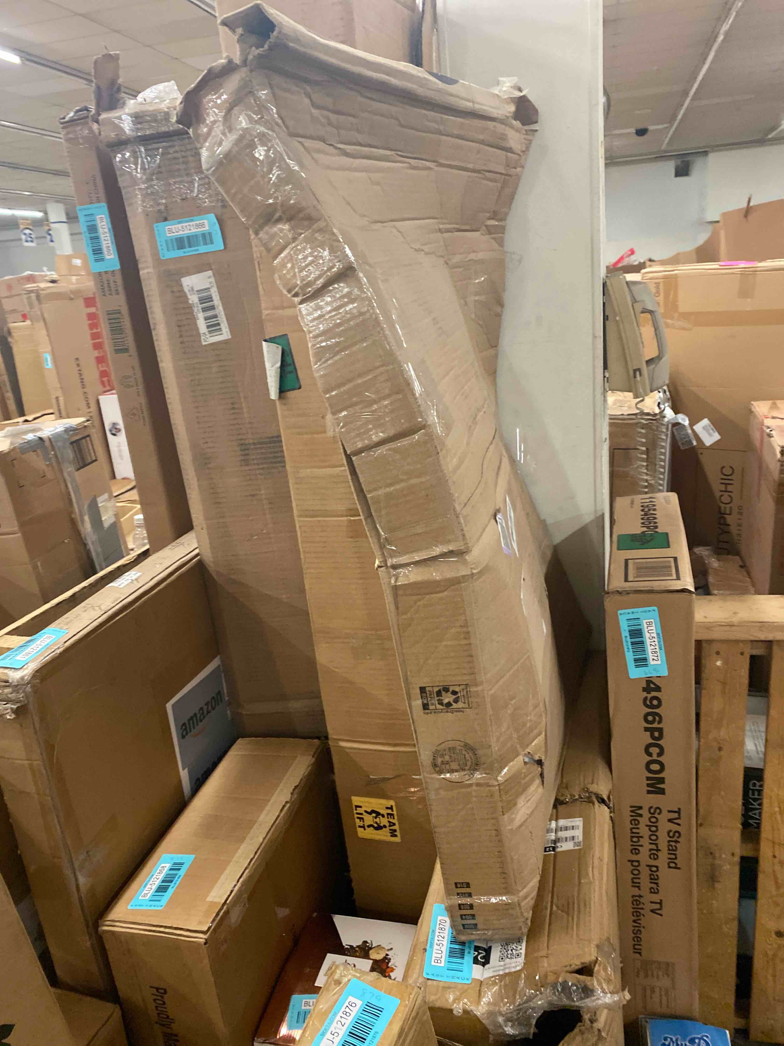 https://s3.amazonaws.com/lotting-images-prod/phillipi/BLU5121877_1698411617652.jpeg