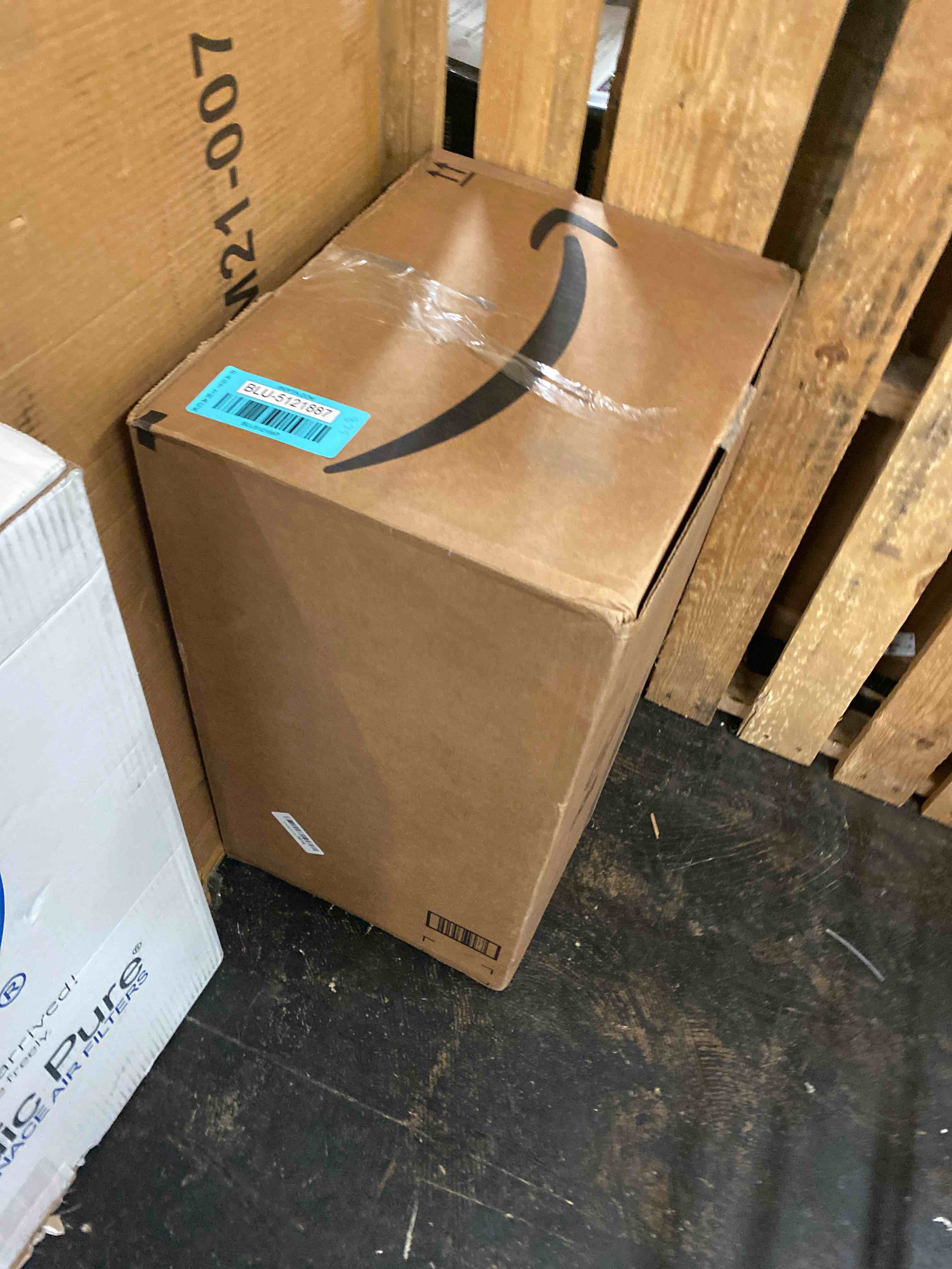 https://s3.amazonaws.com/lotting-images-prod/phillipi/BLU5121887_1698424537382.jpeg