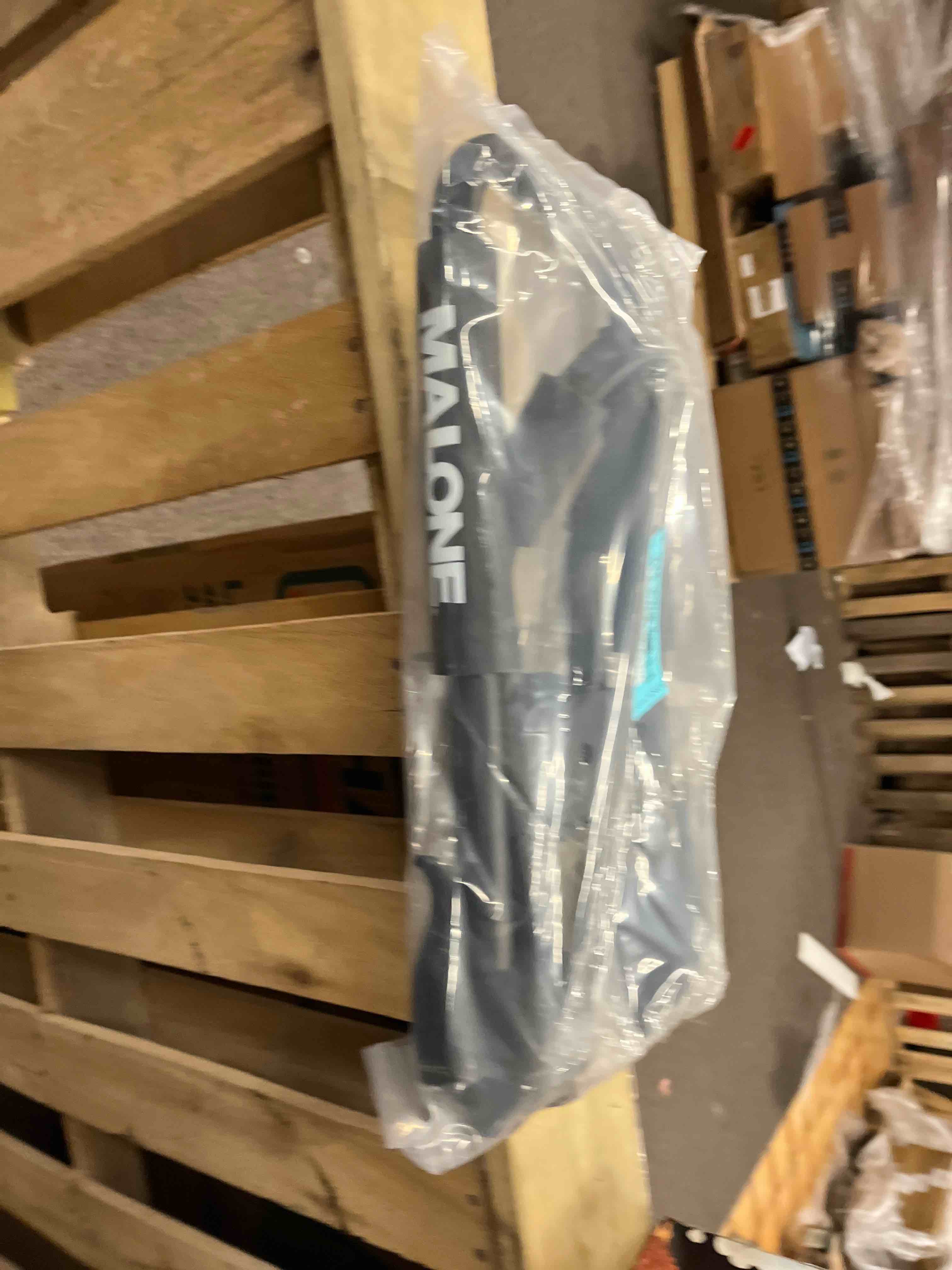 https://s3.amazonaws.com/lotting-images-prod/phillipi/BLU5122039_1700153537674.jpeg