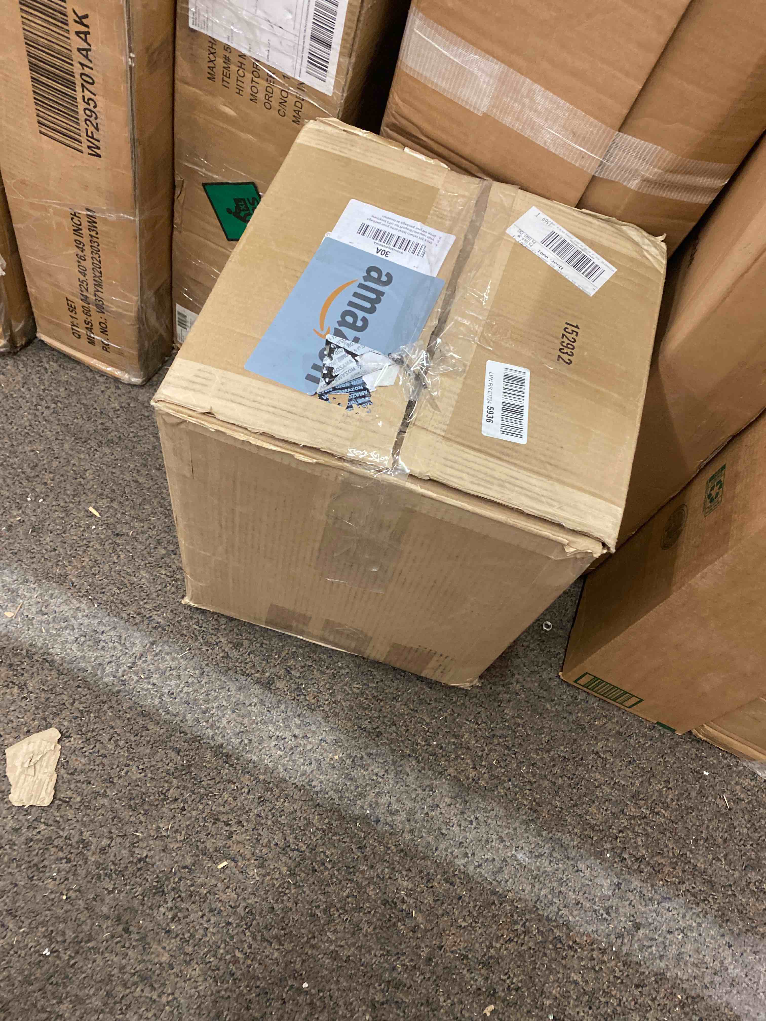 https://s3.amazonaws.com/lotting-images-prod/phillipi/BLU5122303_1698875911771.jpeg