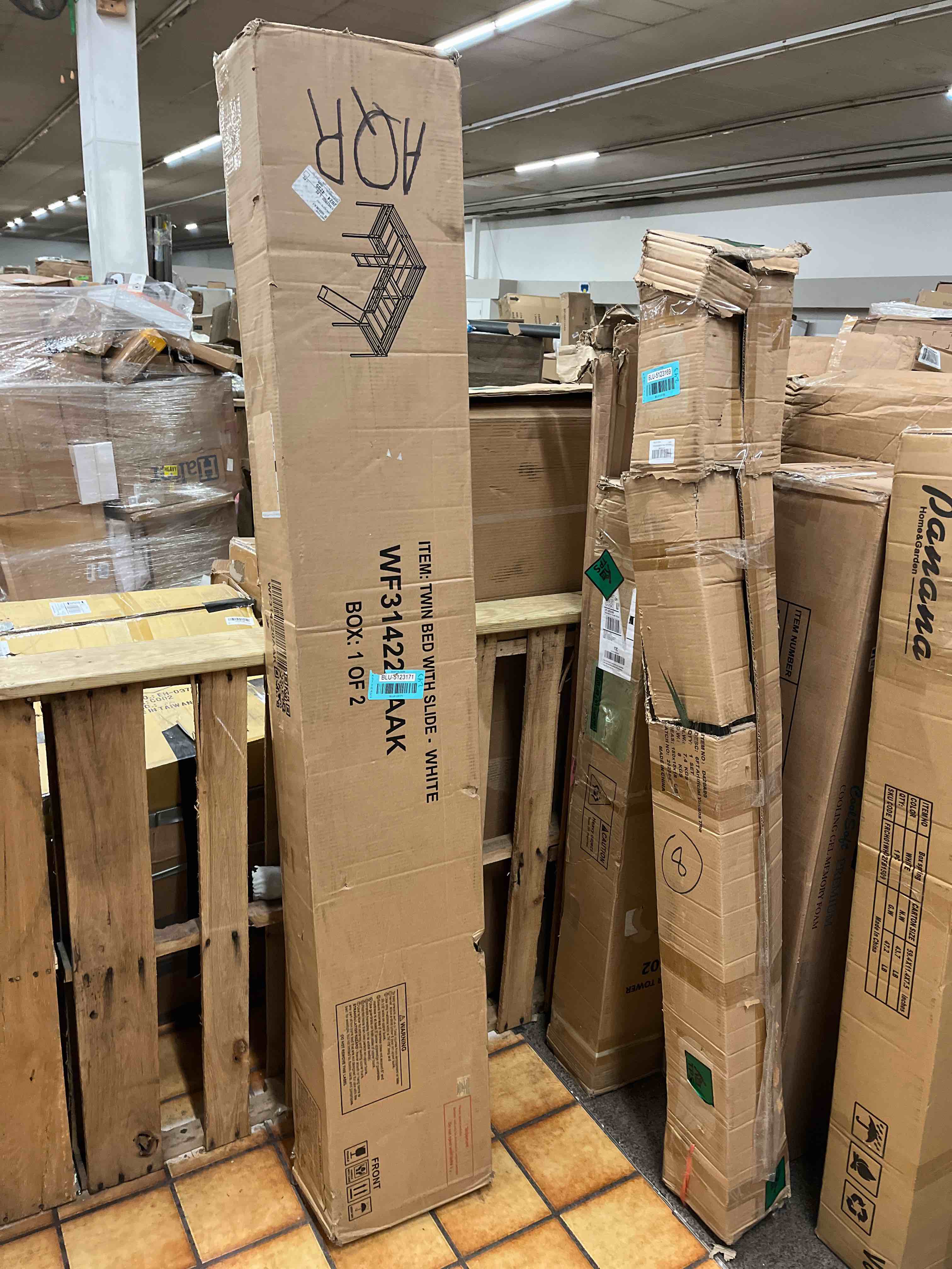 https://s3.amazonaws.com/lotting-images-prod/phillipi/BLU5123171_1707195819212.jpeg