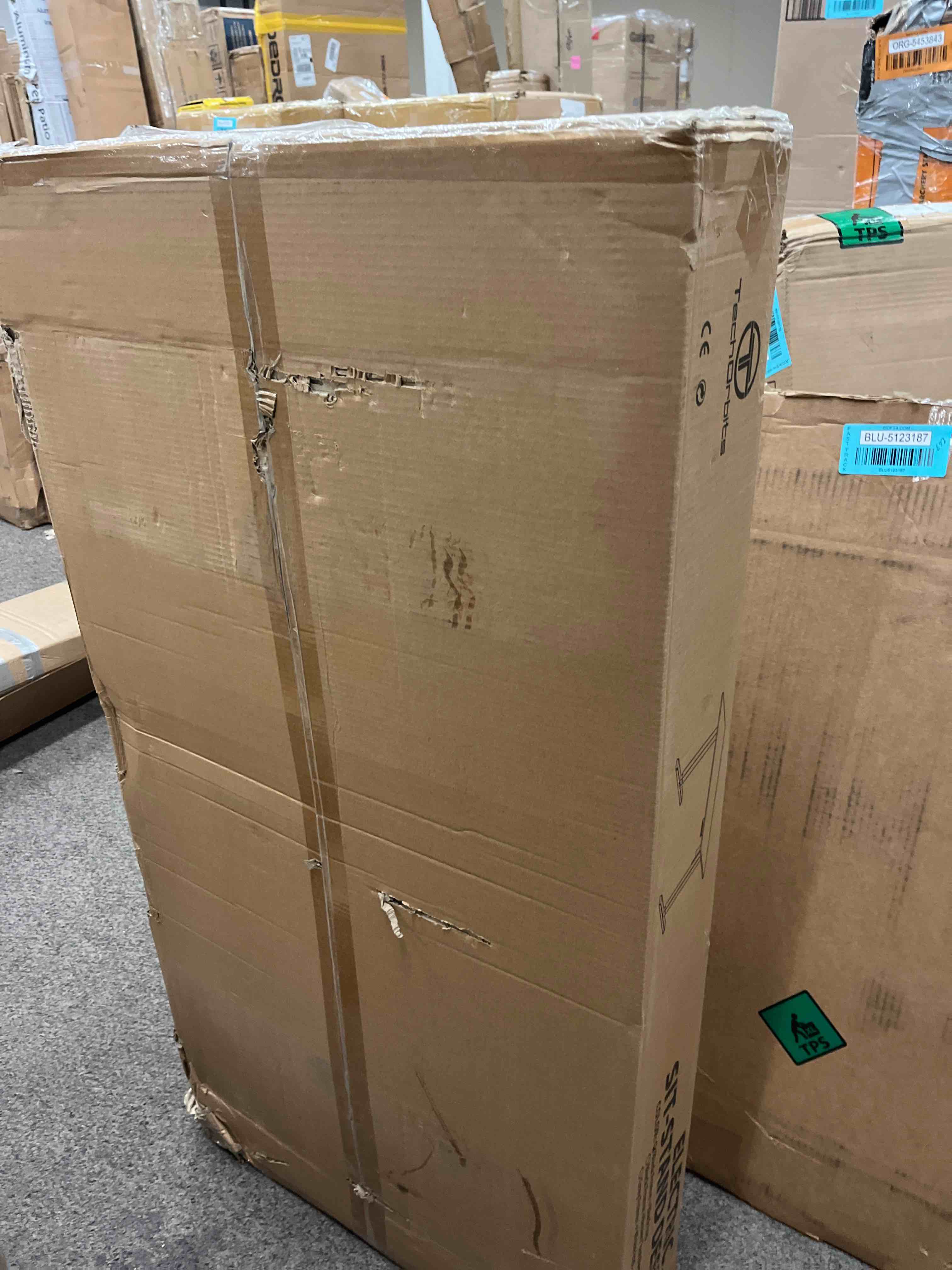https://s3.amazonaws.com/lotting-images-prod/phillipi/BLU5123188_1707350152822.jpeg