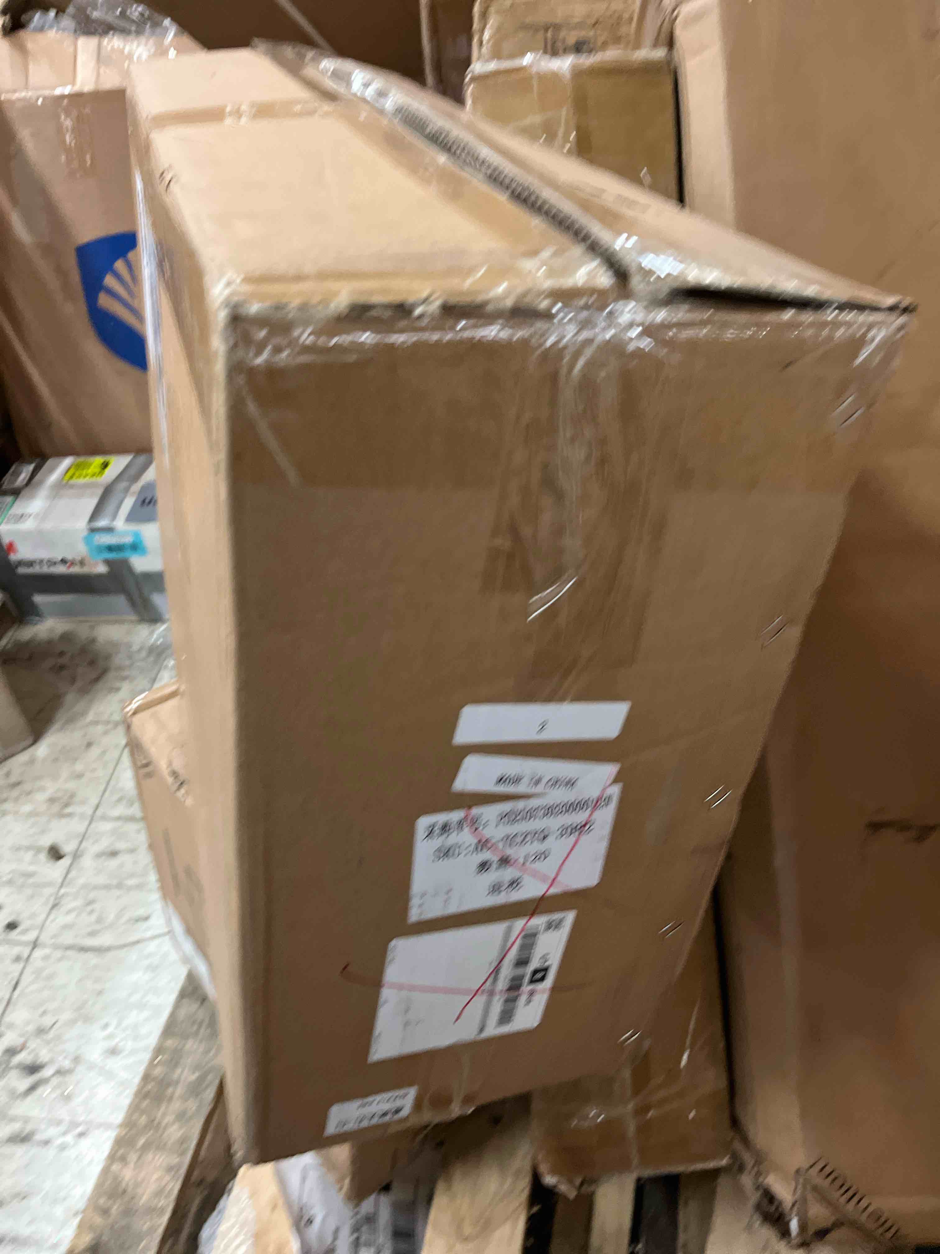 https://s3.amazonaws.com/lotting-images-prod/phillipi/BLU5123208_1707356317377.jpeg