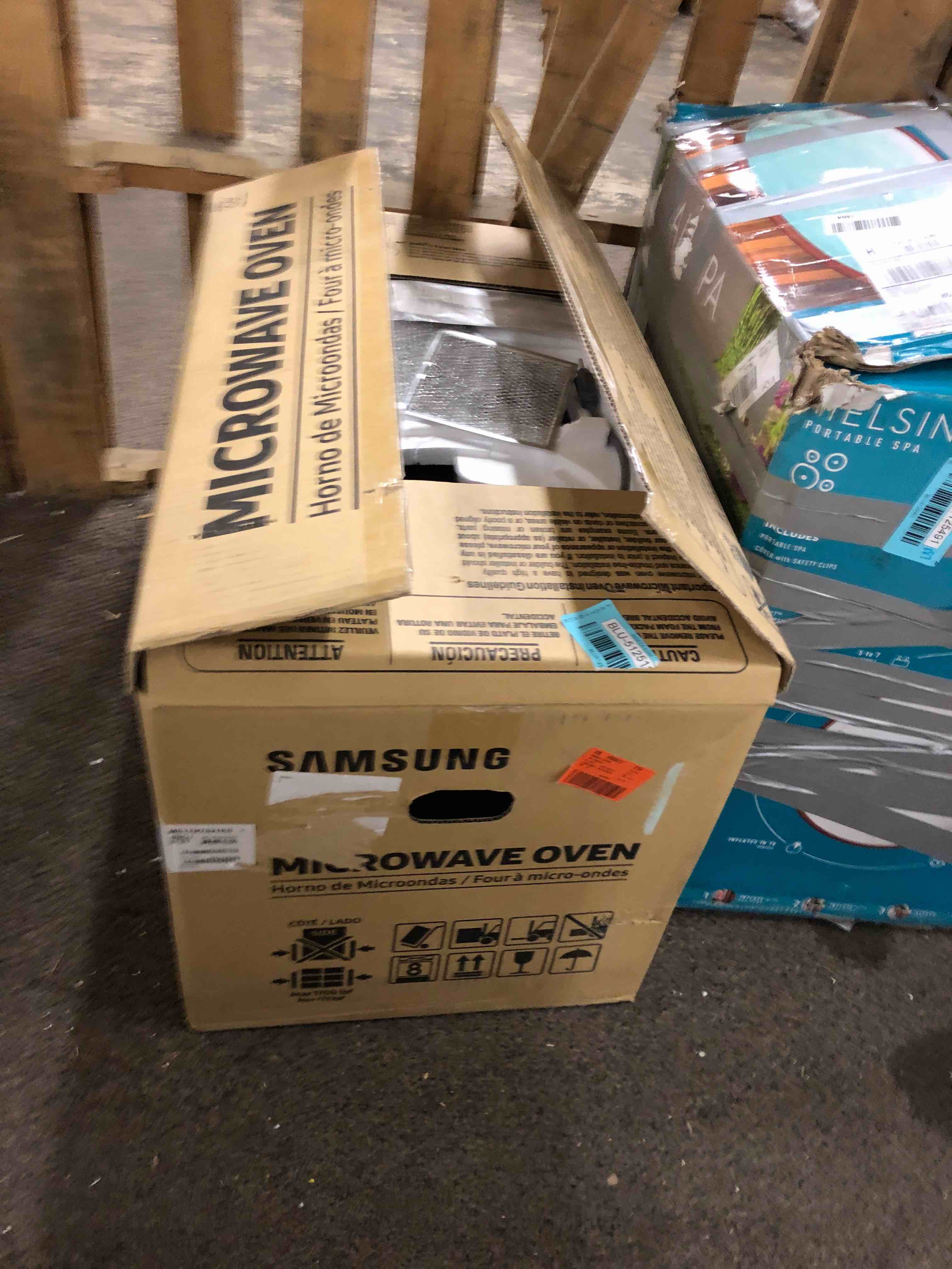 https://s3.amazonaws.com/lotting-images-prod/phillipi/BLU5125494_1706623553951.jpeg