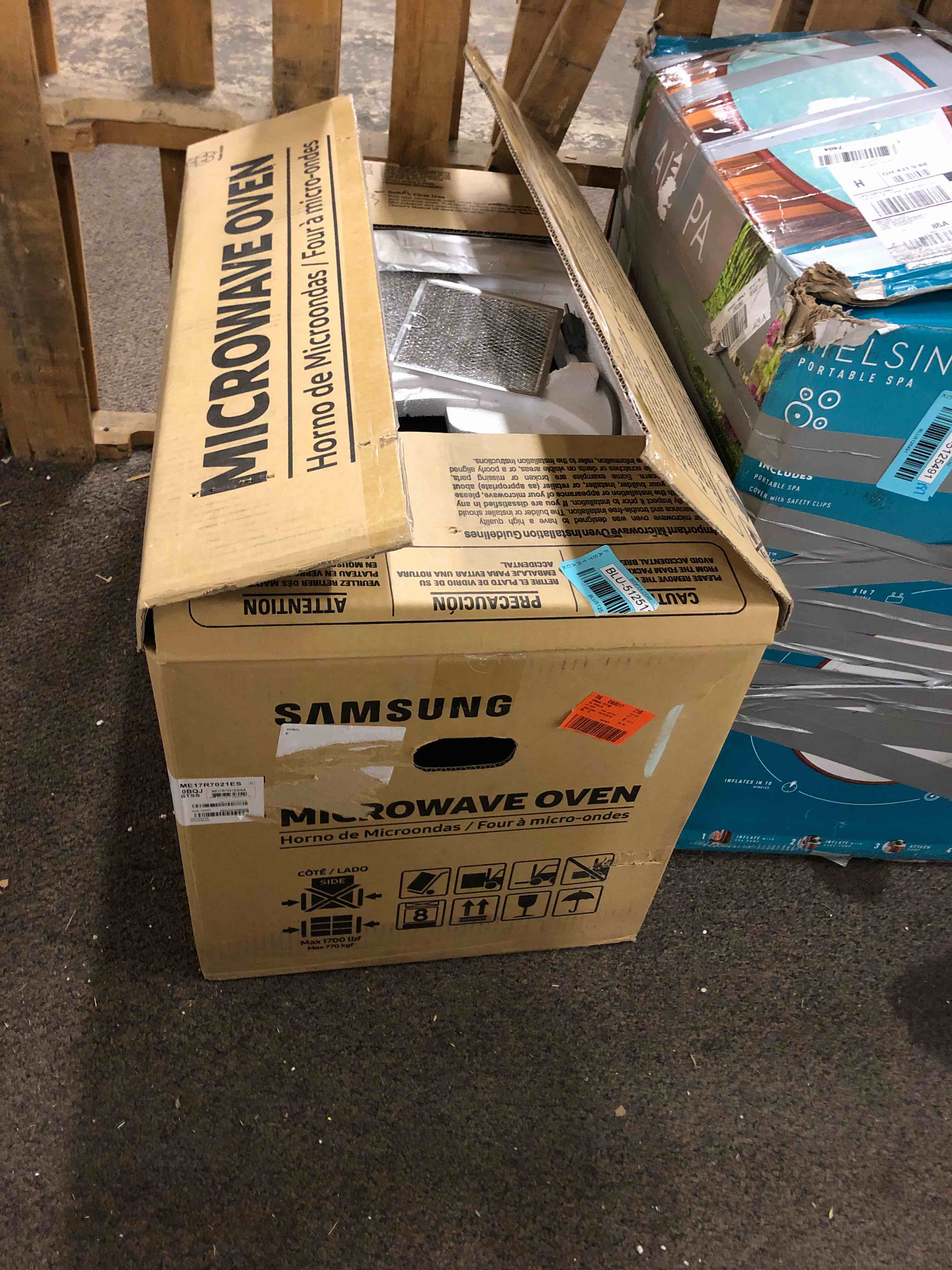 https://s3.amazonaws.com/lotting-images-prod/phillipi/BLU5125494_1706623555273.jpeg