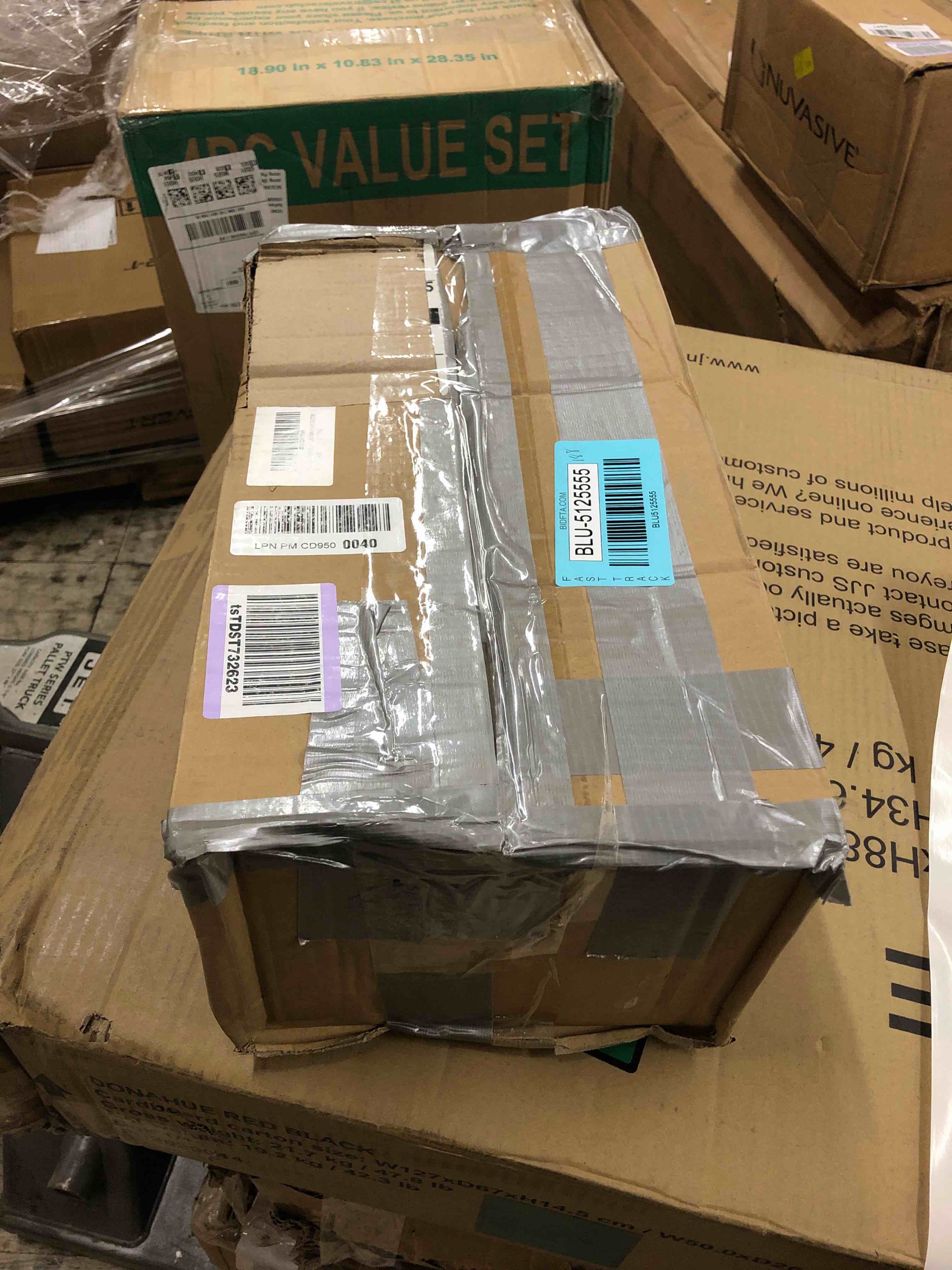 https://s3.amazonaws.com/lotting-images-prod/phillipi/BLU5125555_1706714172316.jpeg