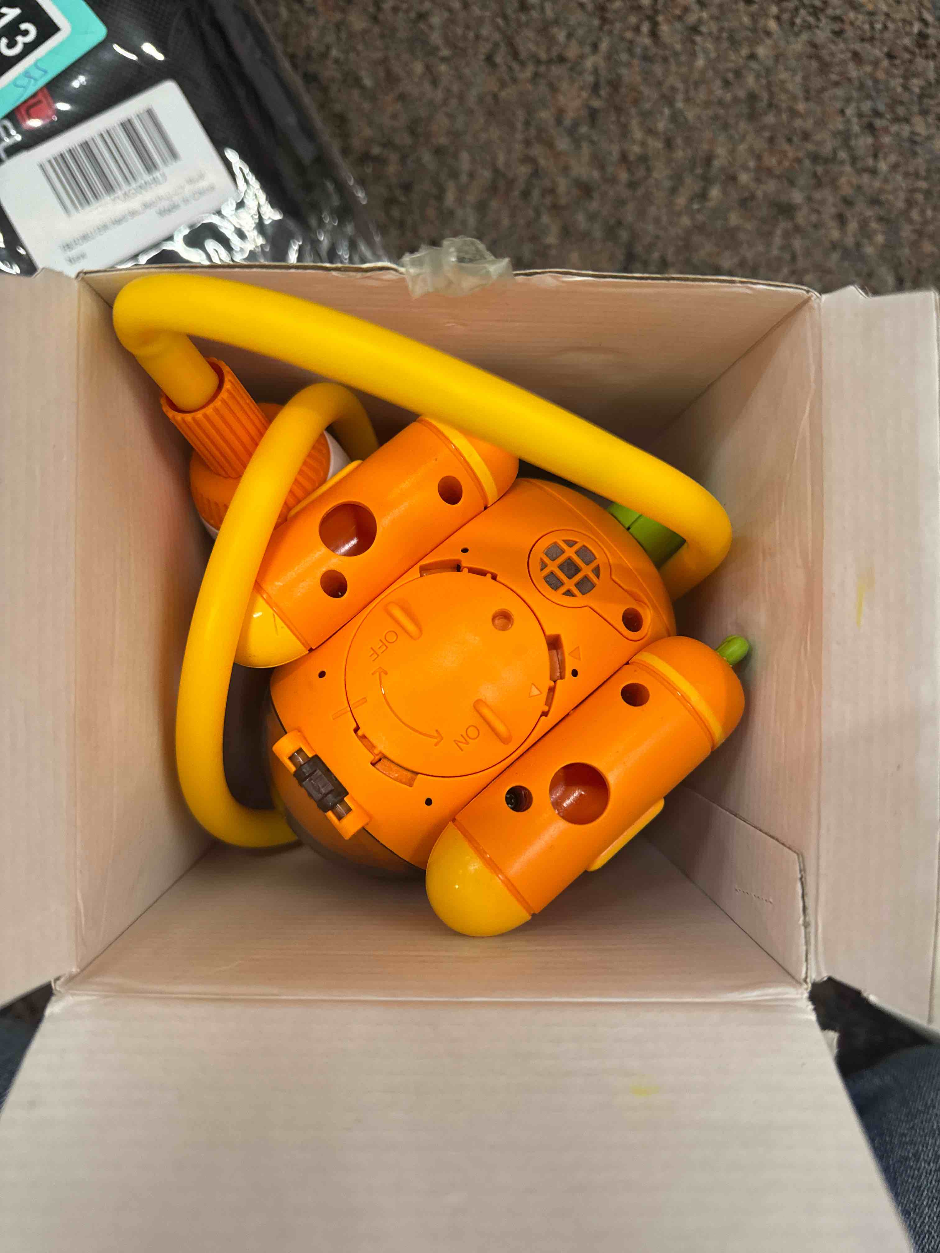 Condition photo showing Good Condition for duckie baby bath shower head, toddler bath toys for kids ages 1-3, baby shower head for bathtub with three squirting ducks, birthday gift for toddler boys girls