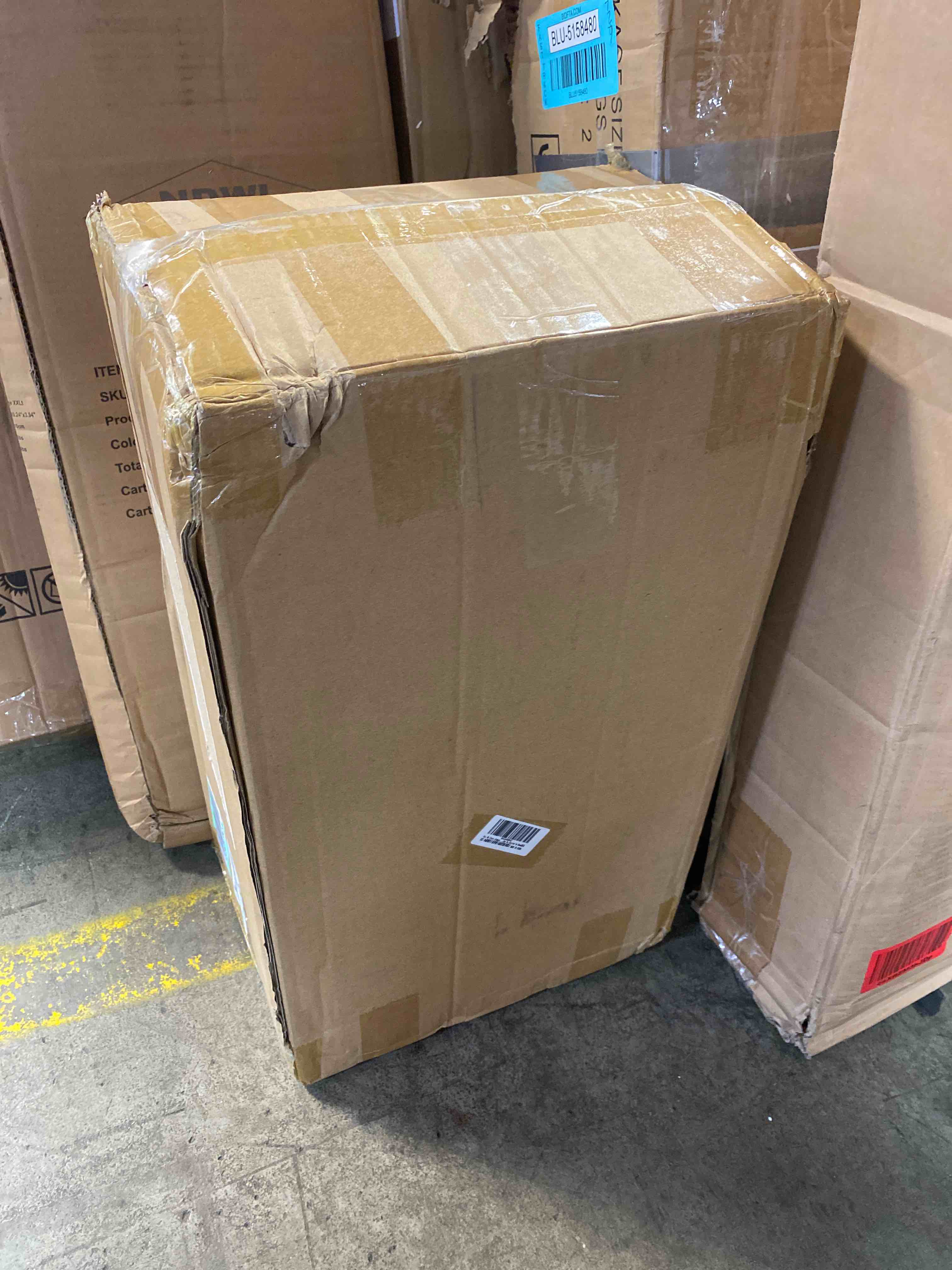 https://s3.amazonaws.com/lotting-images-prod/phillipi/BLU5158483_1698952987905.jpeg