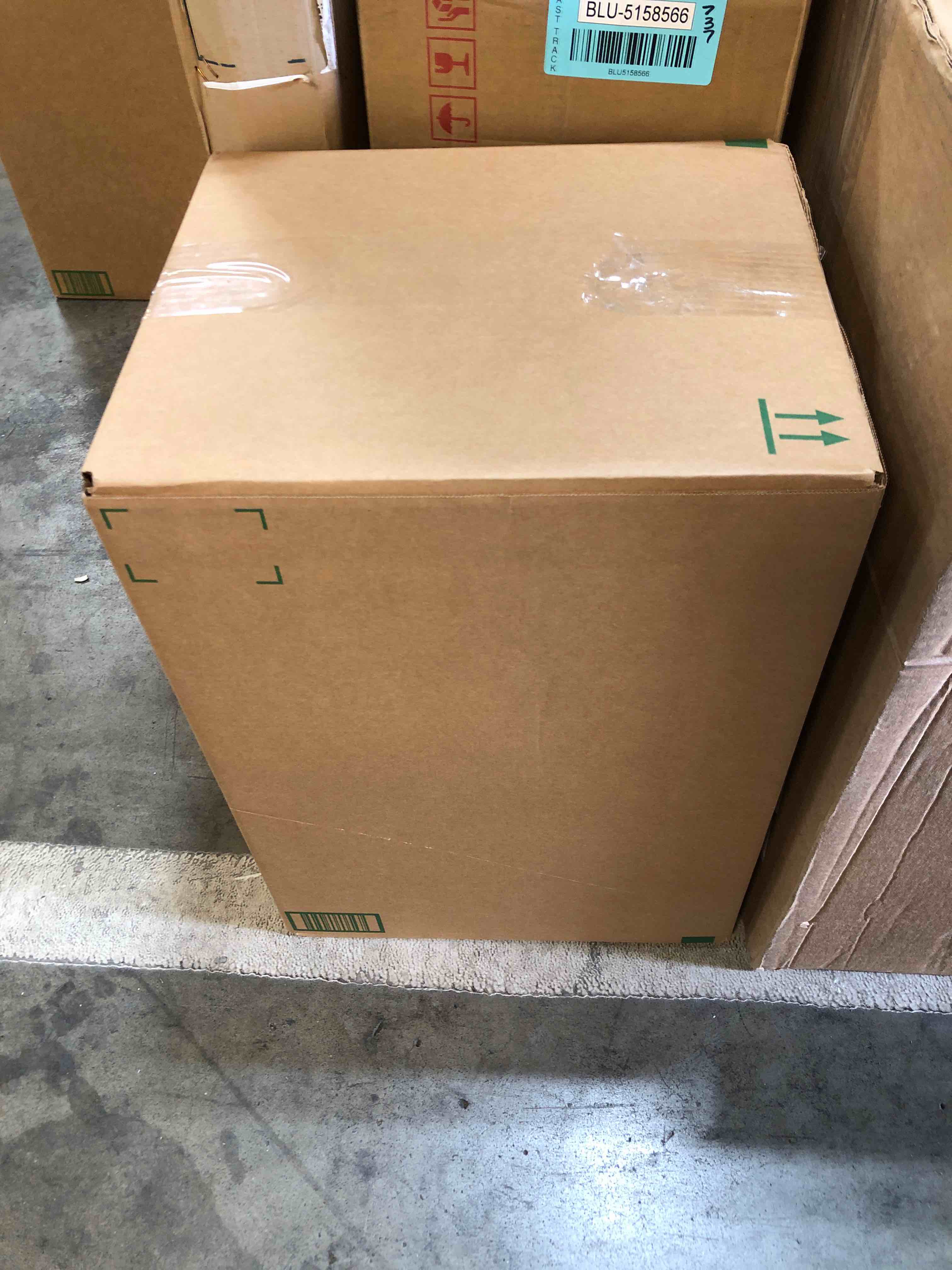 https://s3.amazonaws.com/lotting-images-prod/phillipi/BLU5158574_1699376411641.jpeg