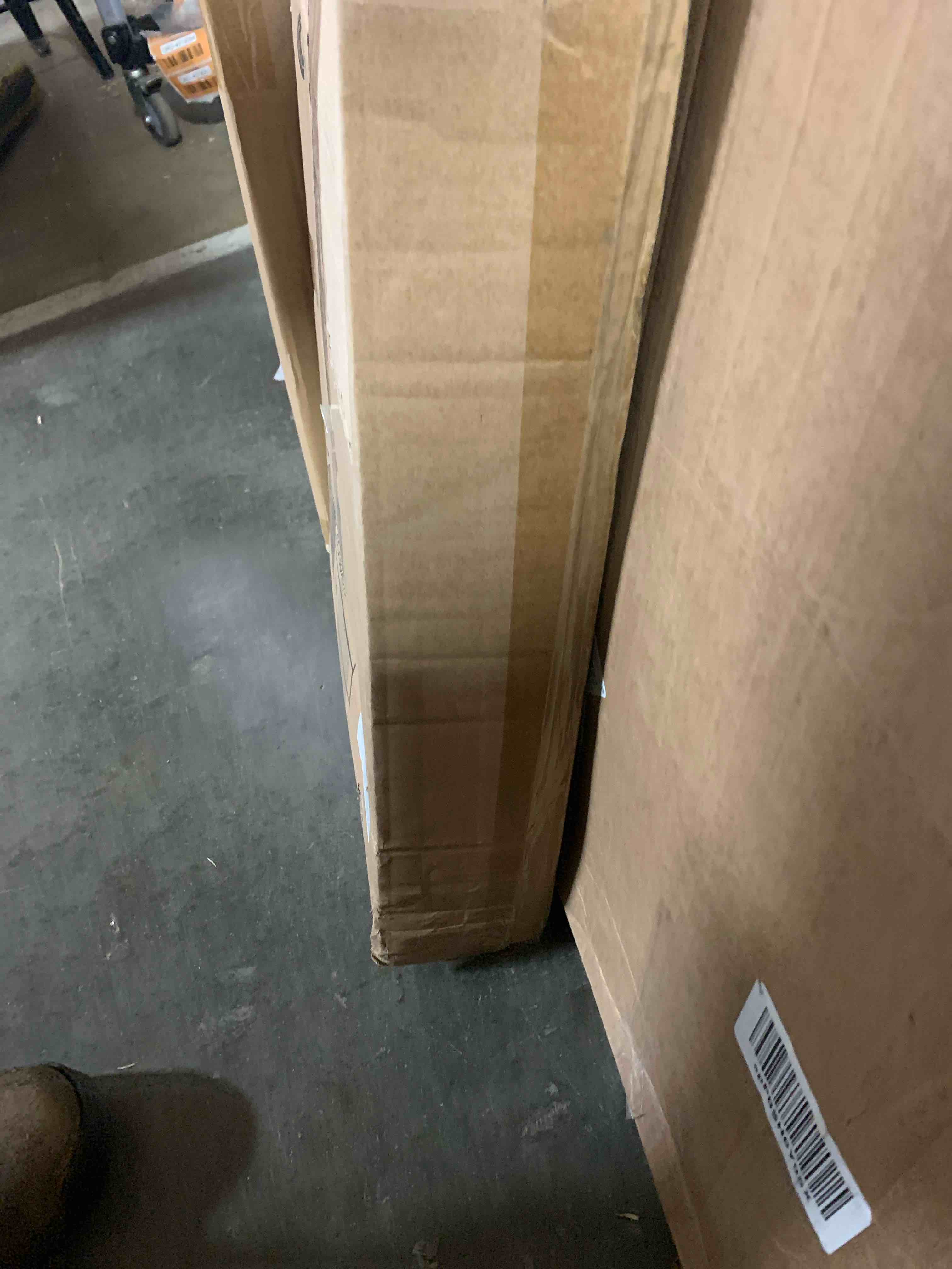 https://s3.amazonaws.com/lotting-images-prod/phillipi/BLU5159590_1697648530785.jpeg