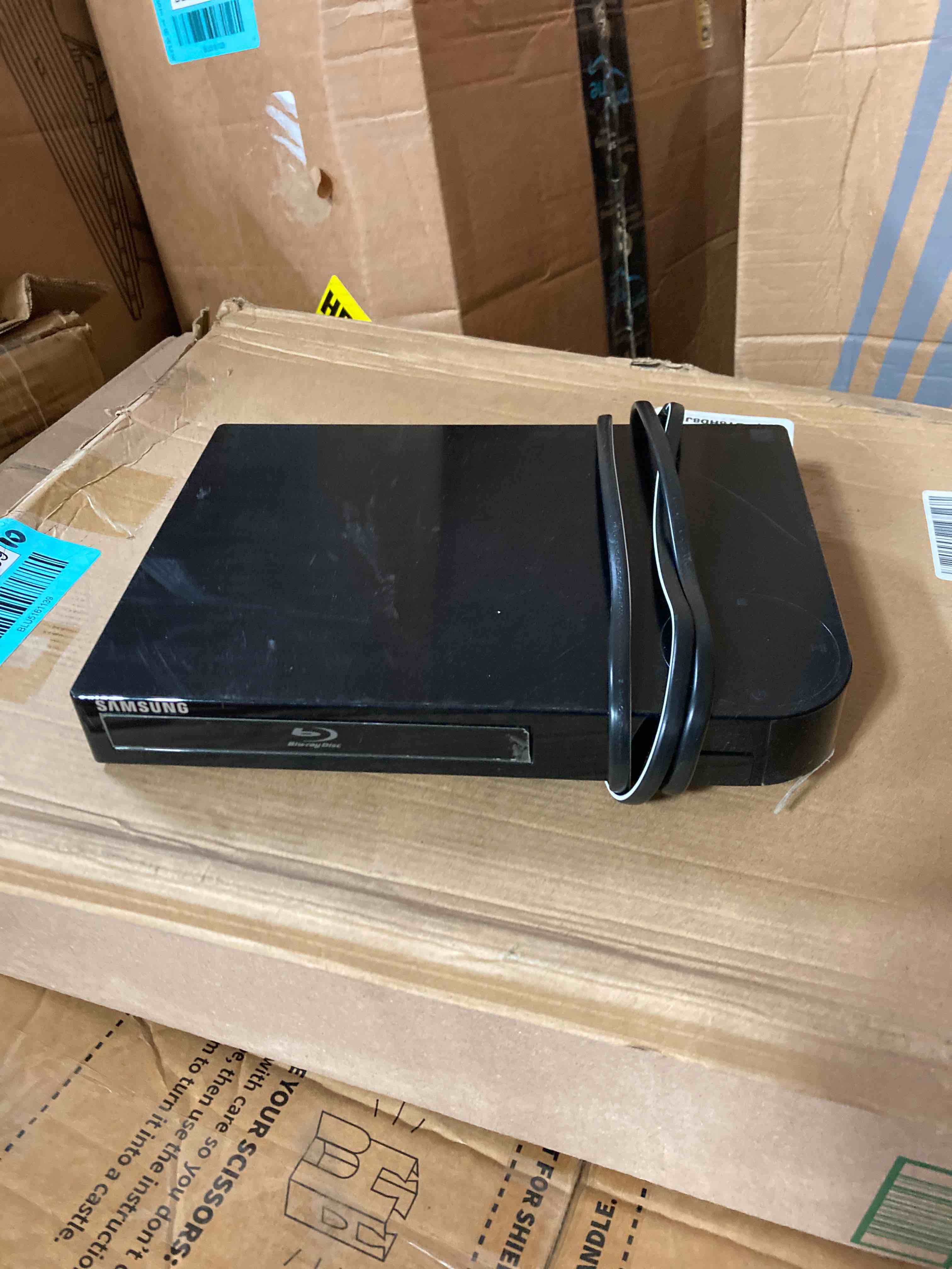 https://s3.amazonaws.com/lotting-images-prod/phillipi/BLU5161140_1696270866182.jpeg