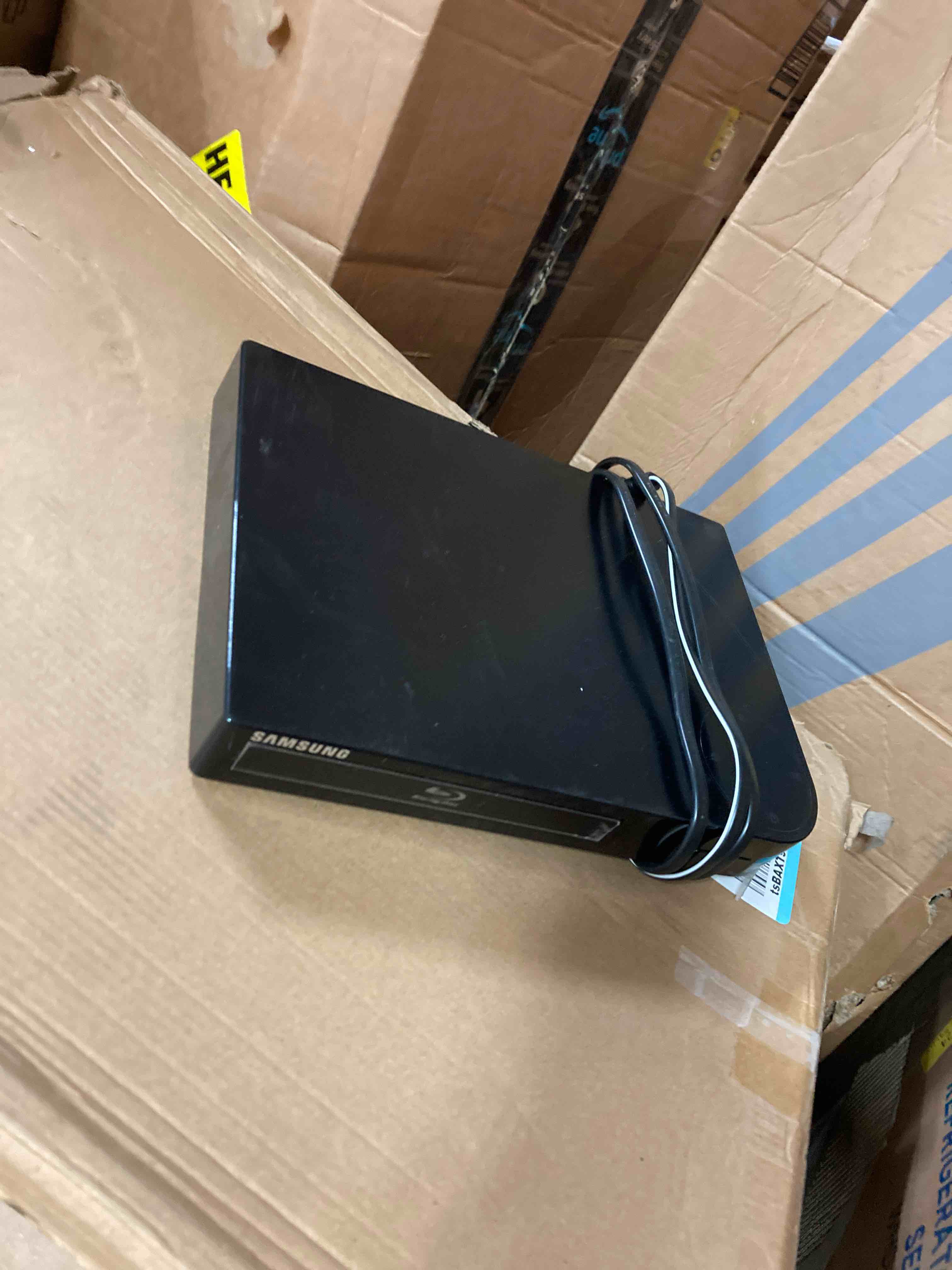 https://s3.amazonaws.com/lotting-images-prod/phillipi/BLU5161140_1696270877046.jpeg