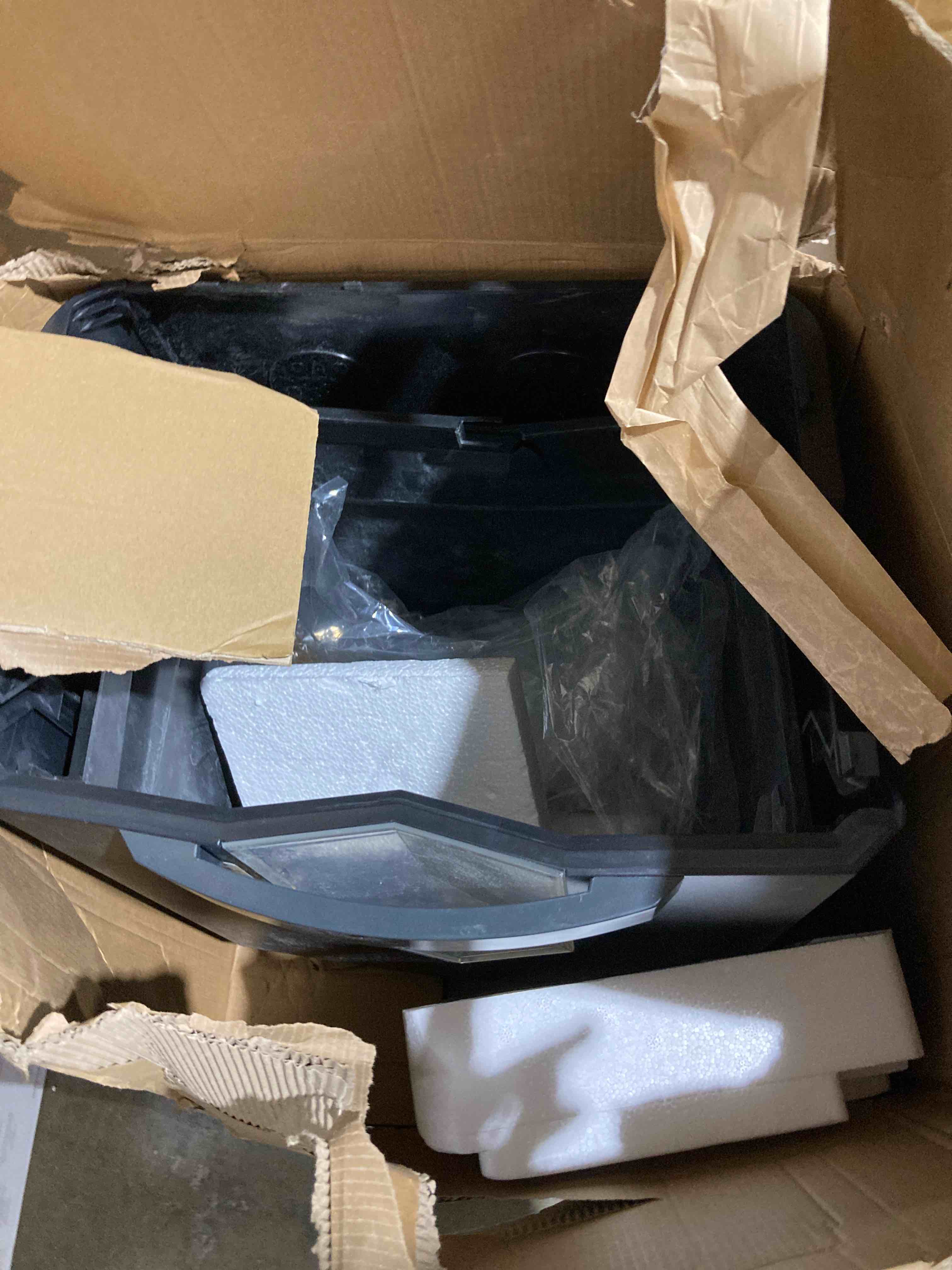 https://s3.amazonaws.com/lotting-images-prod/phillipi/BLU5161641_1696869831380.jpeg