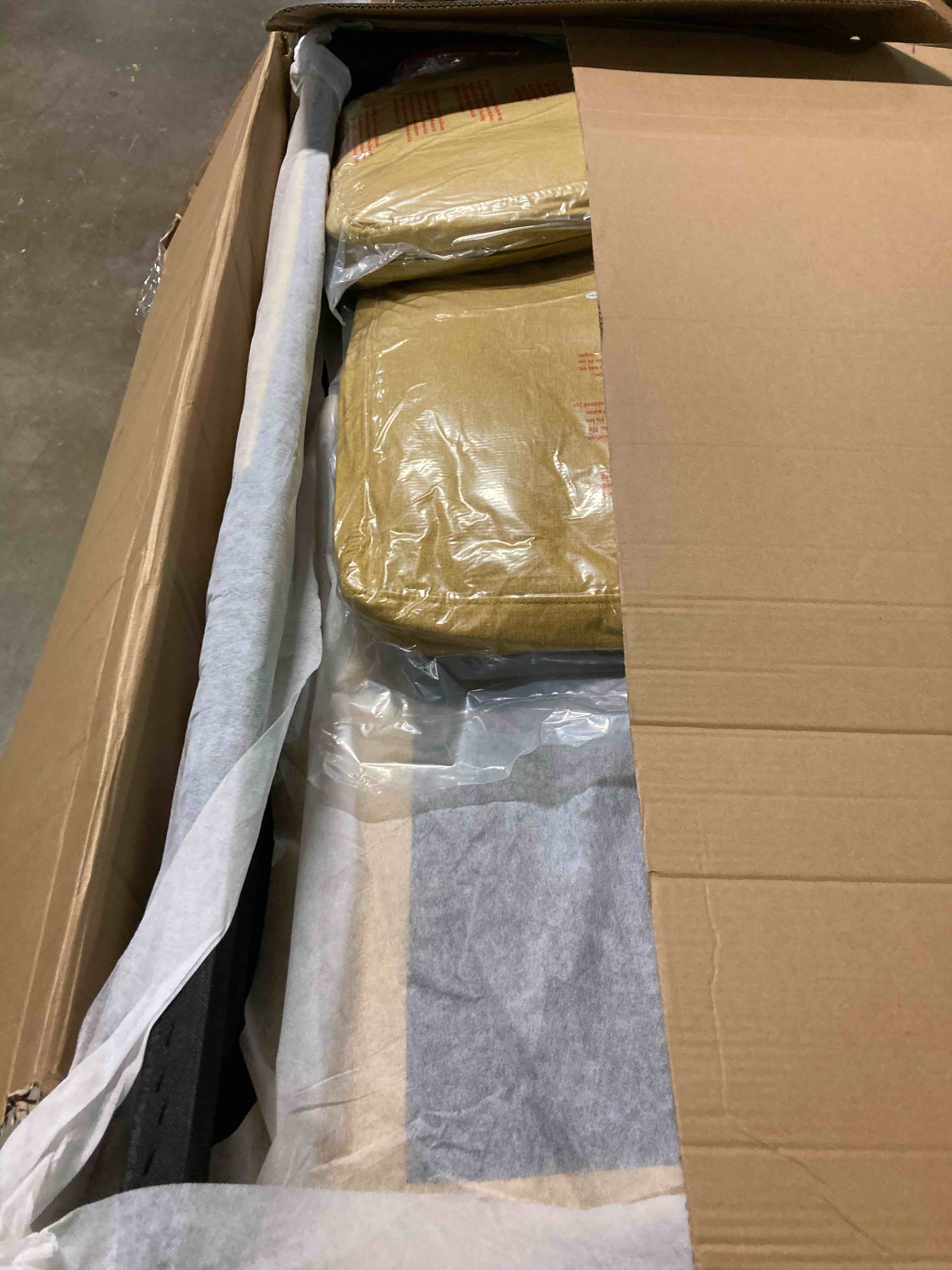 https://s3.amazonaws.com/lotting-images-prod/phillipi/BLU5161672_1696875207323.jpeg