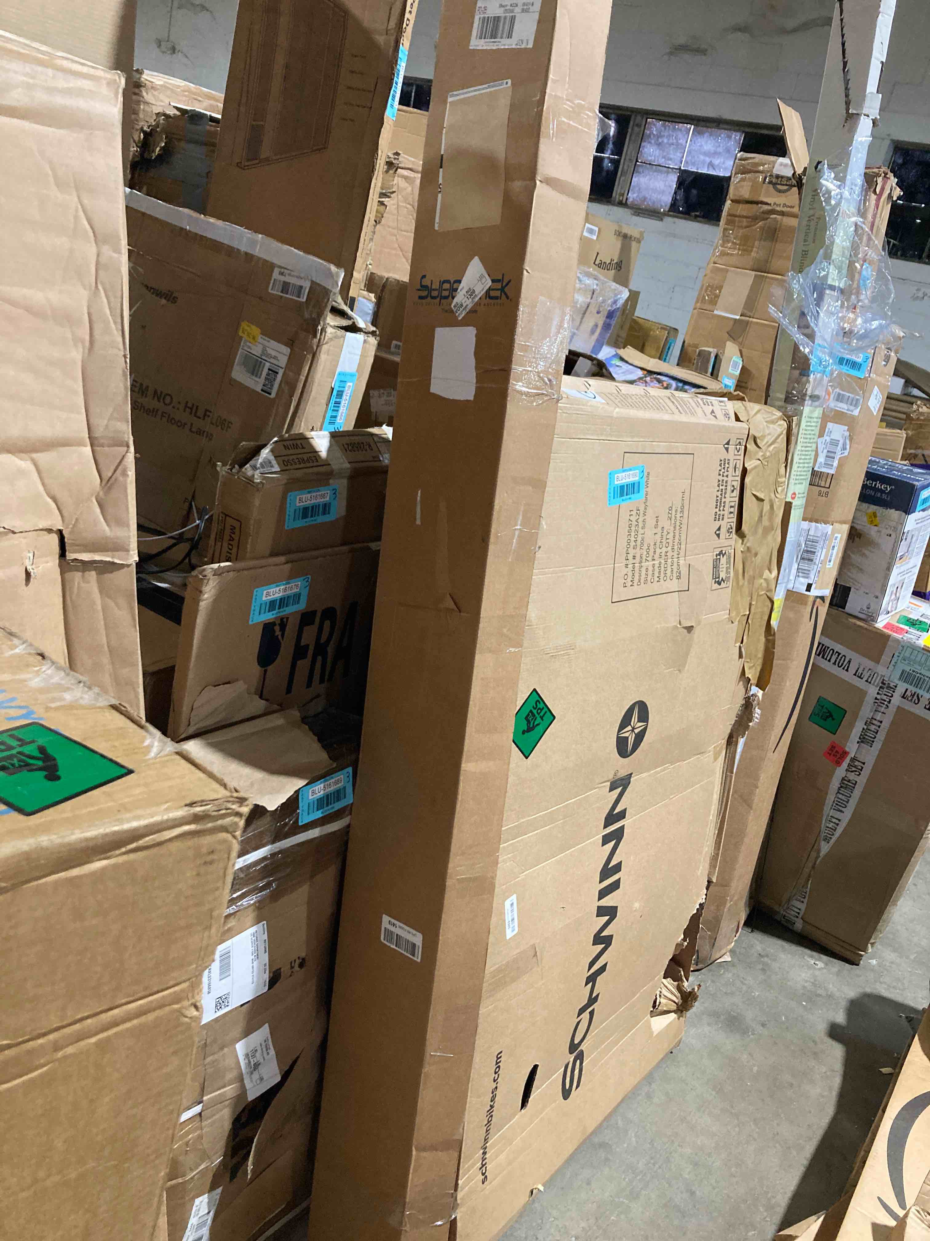 https://s3.amazonaws.com/lotting-images-prod/phillipi/BLU5161695_1696881903683.jpeg