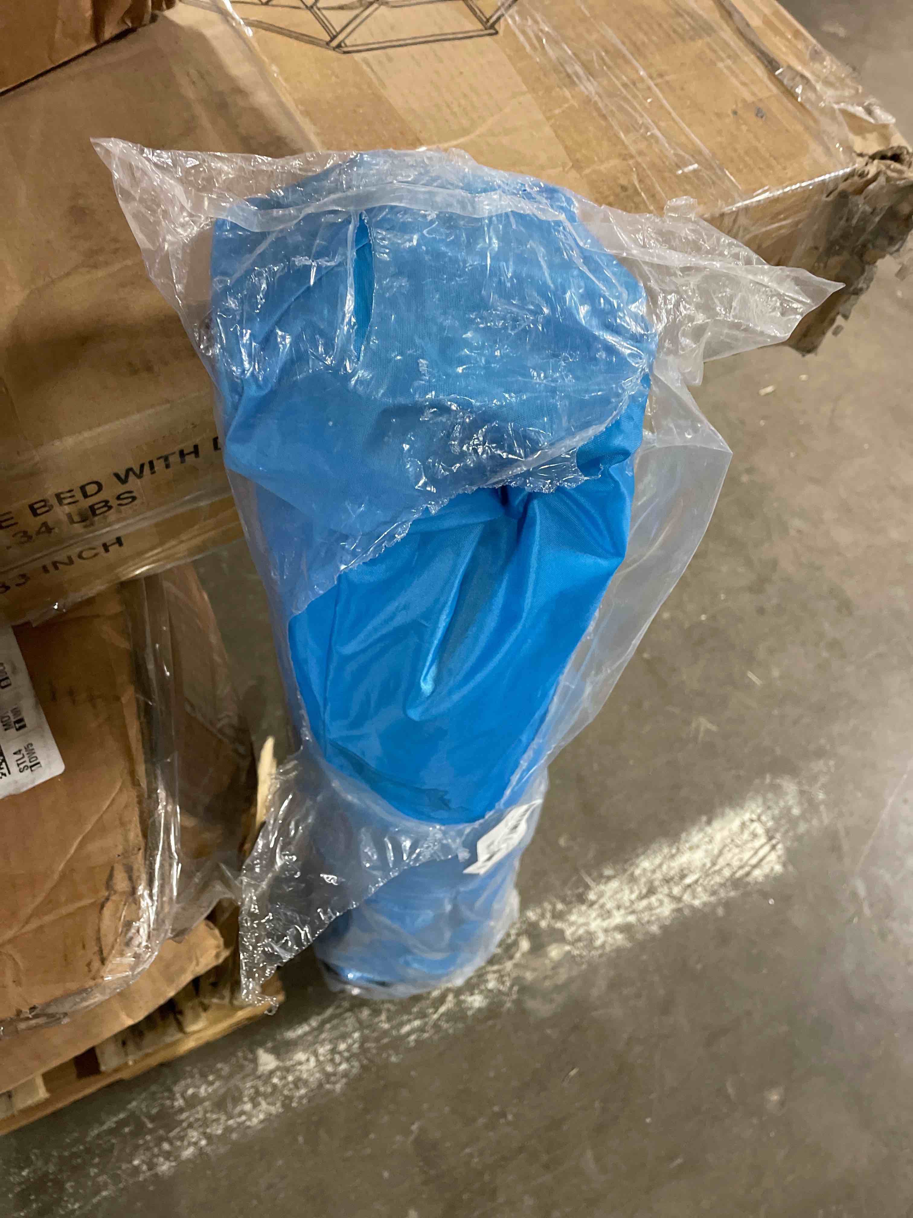 https://s3.amazonaws.com/lotting-images-prod/phillipi/BLU5166319_1701122840498.jpeg