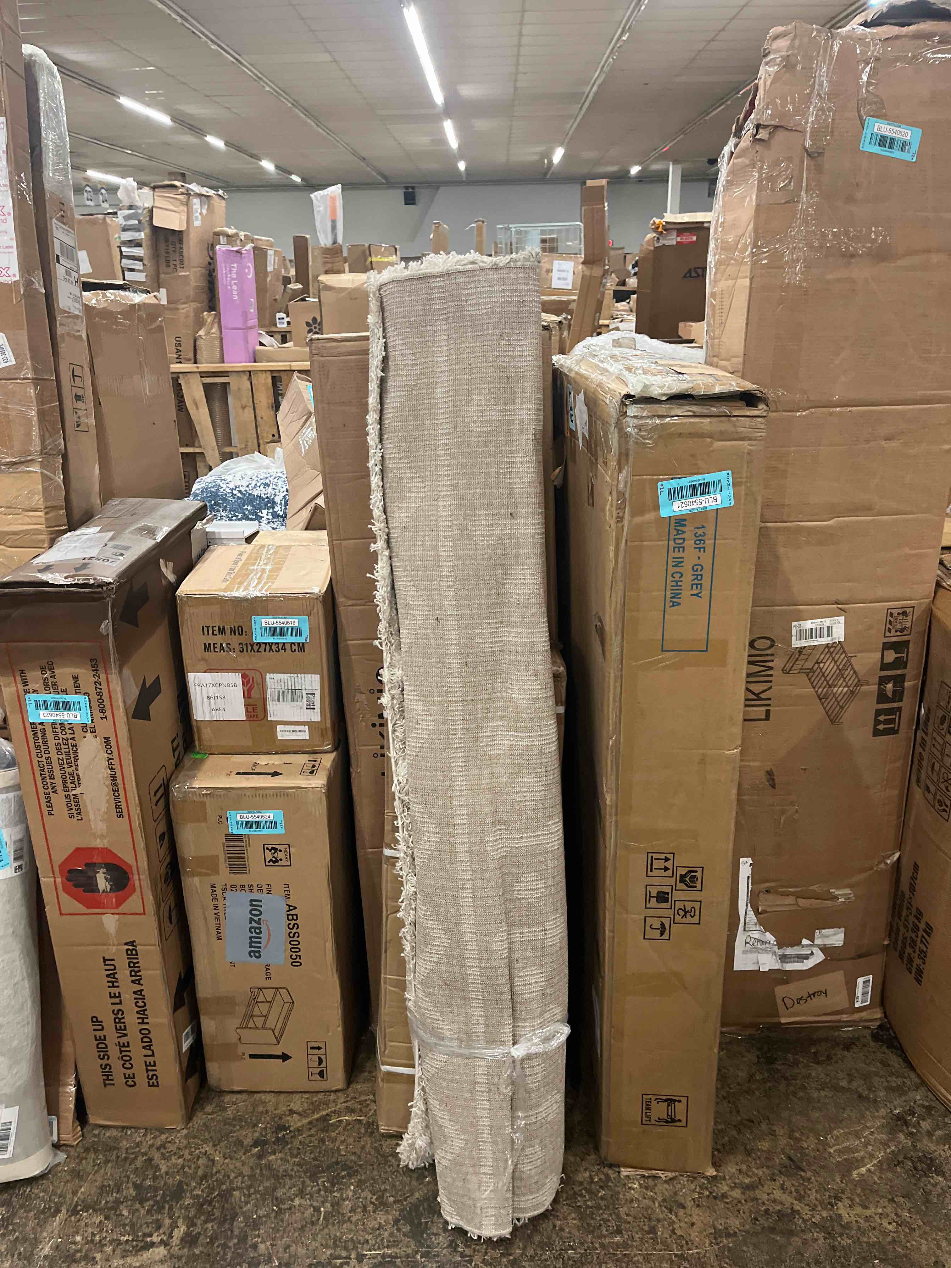 https://s3.amazonaws.com/lotting-images-prod/phillipi/BLU5540610_1726119780709.jpeg