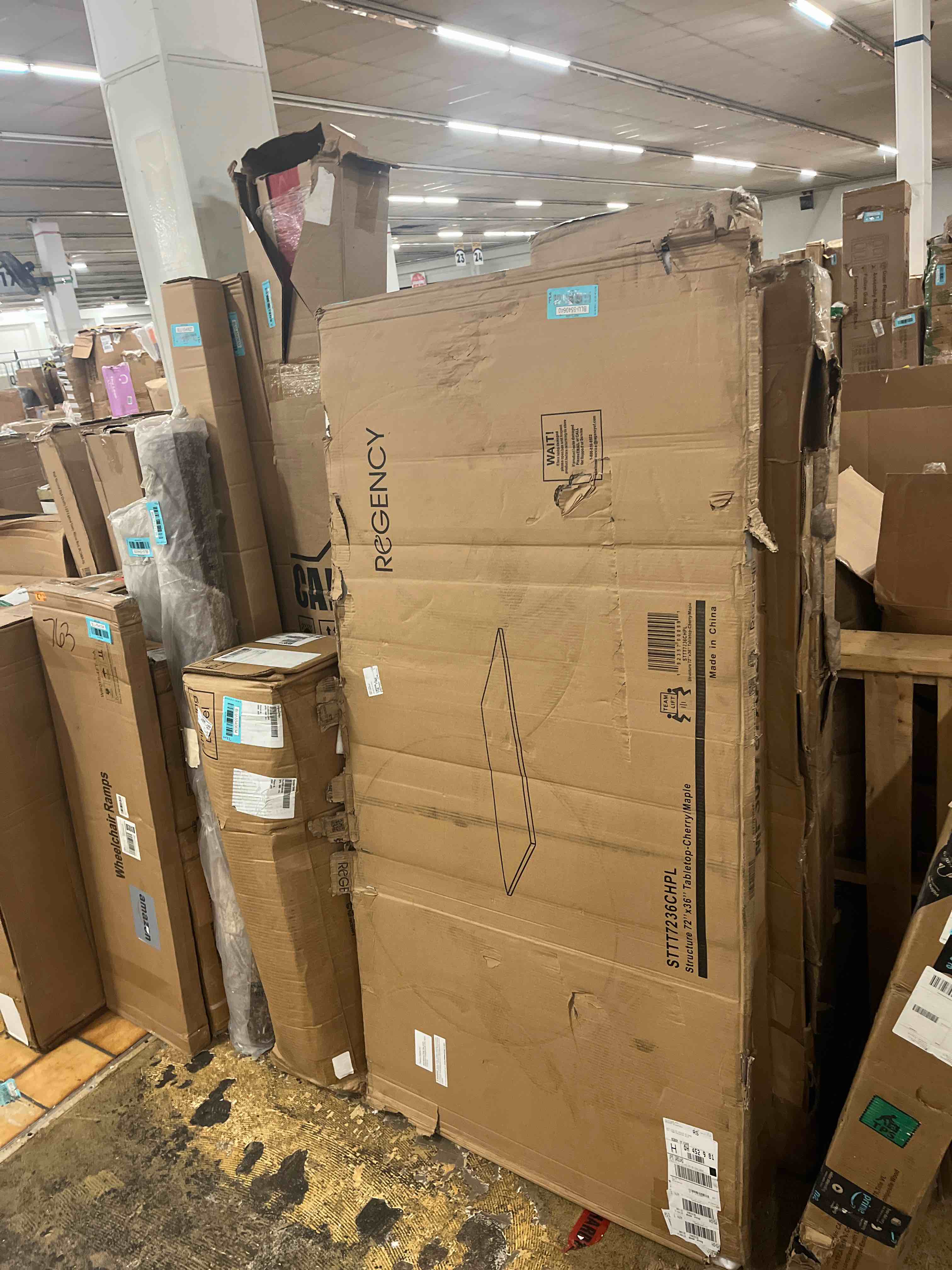 https://s3.amazonaws.com/lotting-images-prod/phillipi/BLU5540640_1726125175177.jpeg