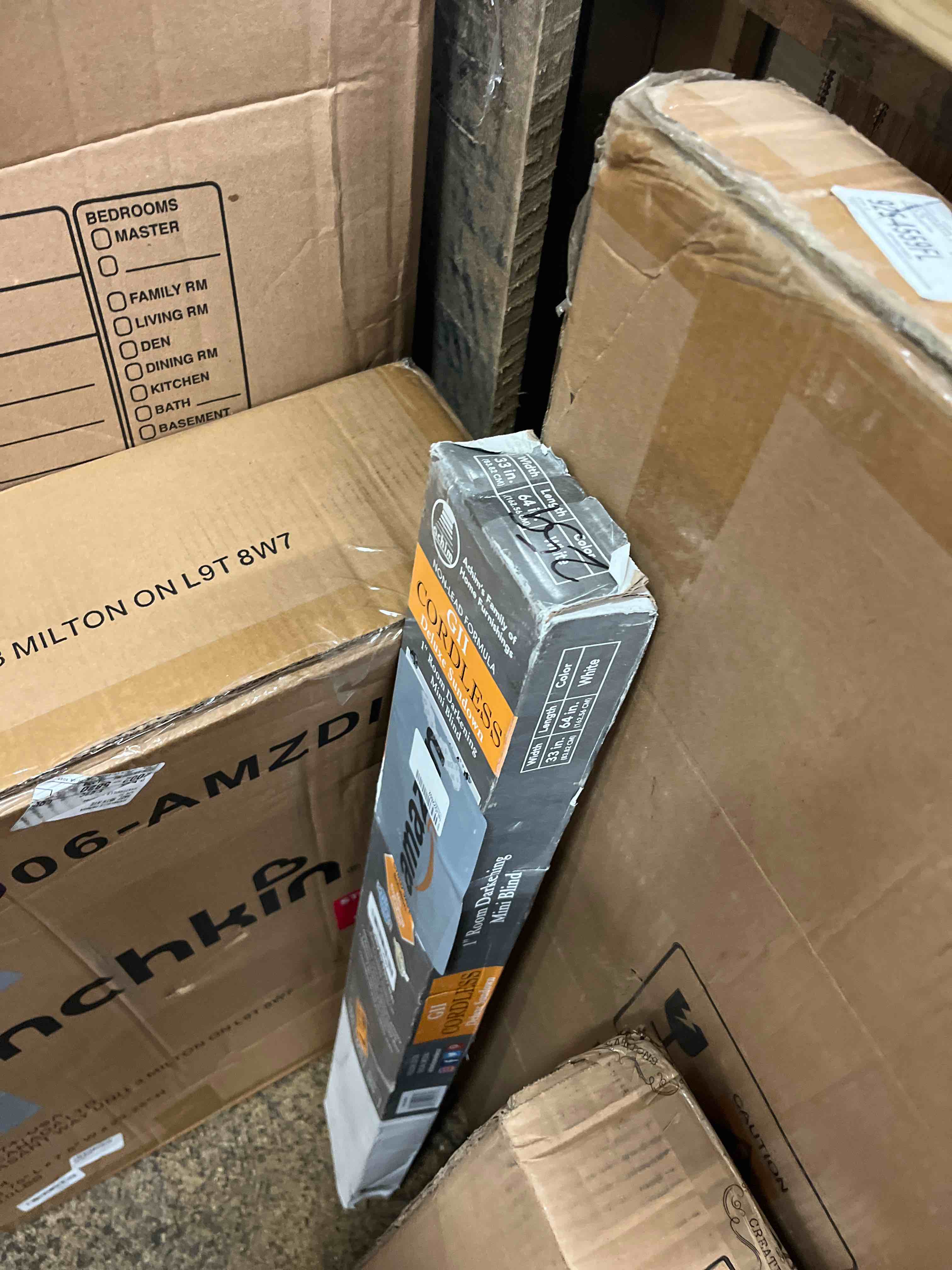 https://s3.amazonaws.com/lotting-images-prod/phillipi/BLU5540805_1726555843975.jpeg