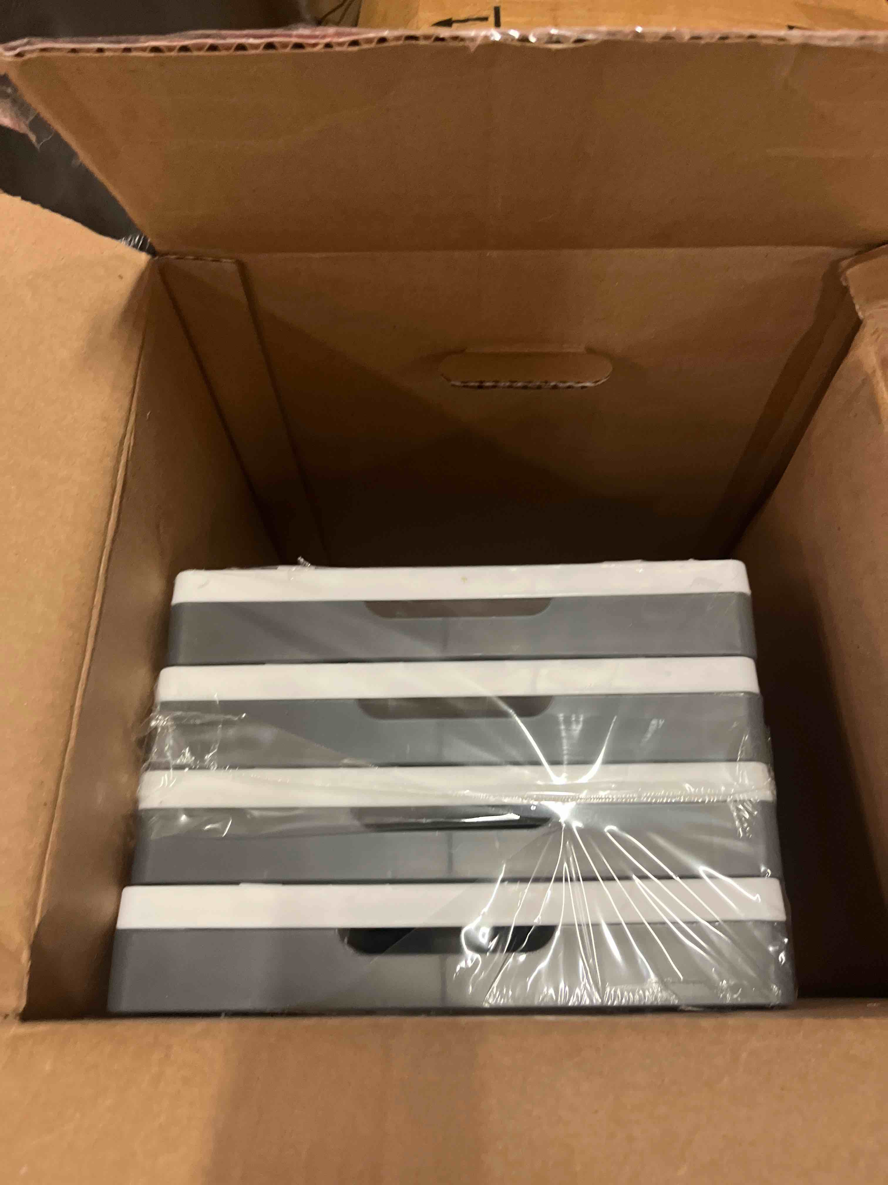 https://s3.amazonaws.com/lotting-images-prod/phillipi/BLU5540814_1726554472020.jpeg