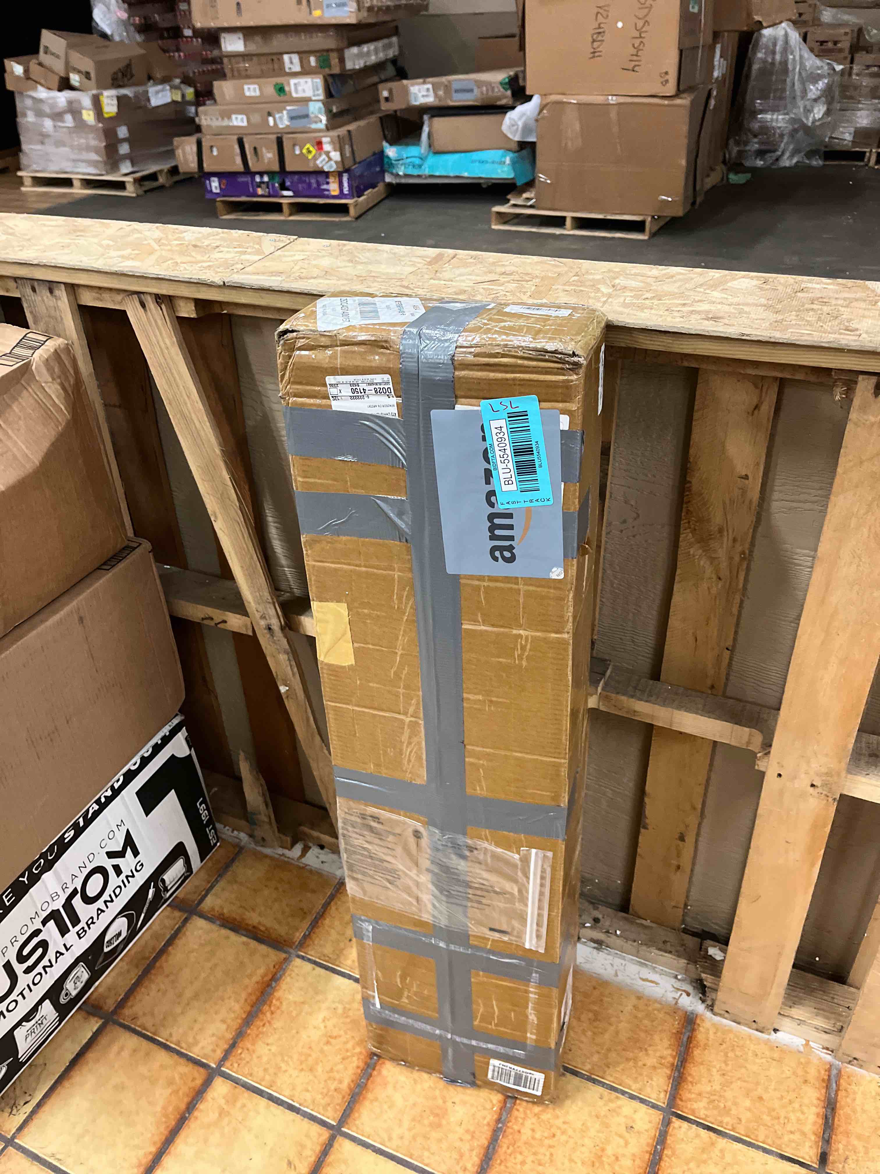 https://s3.amazonaws.com/lotting-images-prod/phillipi/BLU5540934_1726656637201.jpeg