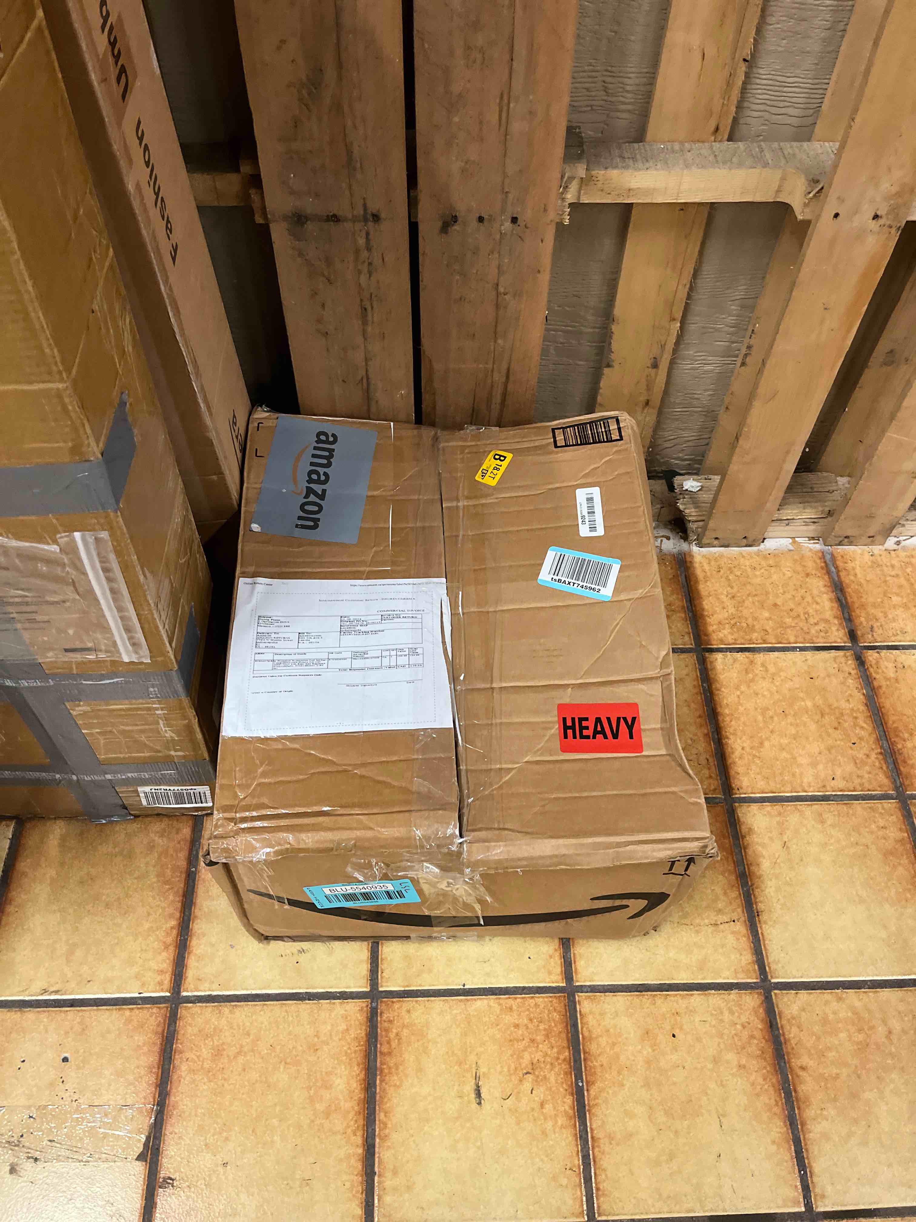 https://s3.amazonaws.com/lotting-images-prod/phillipi/BLU5540935_1726656885898.jpeg