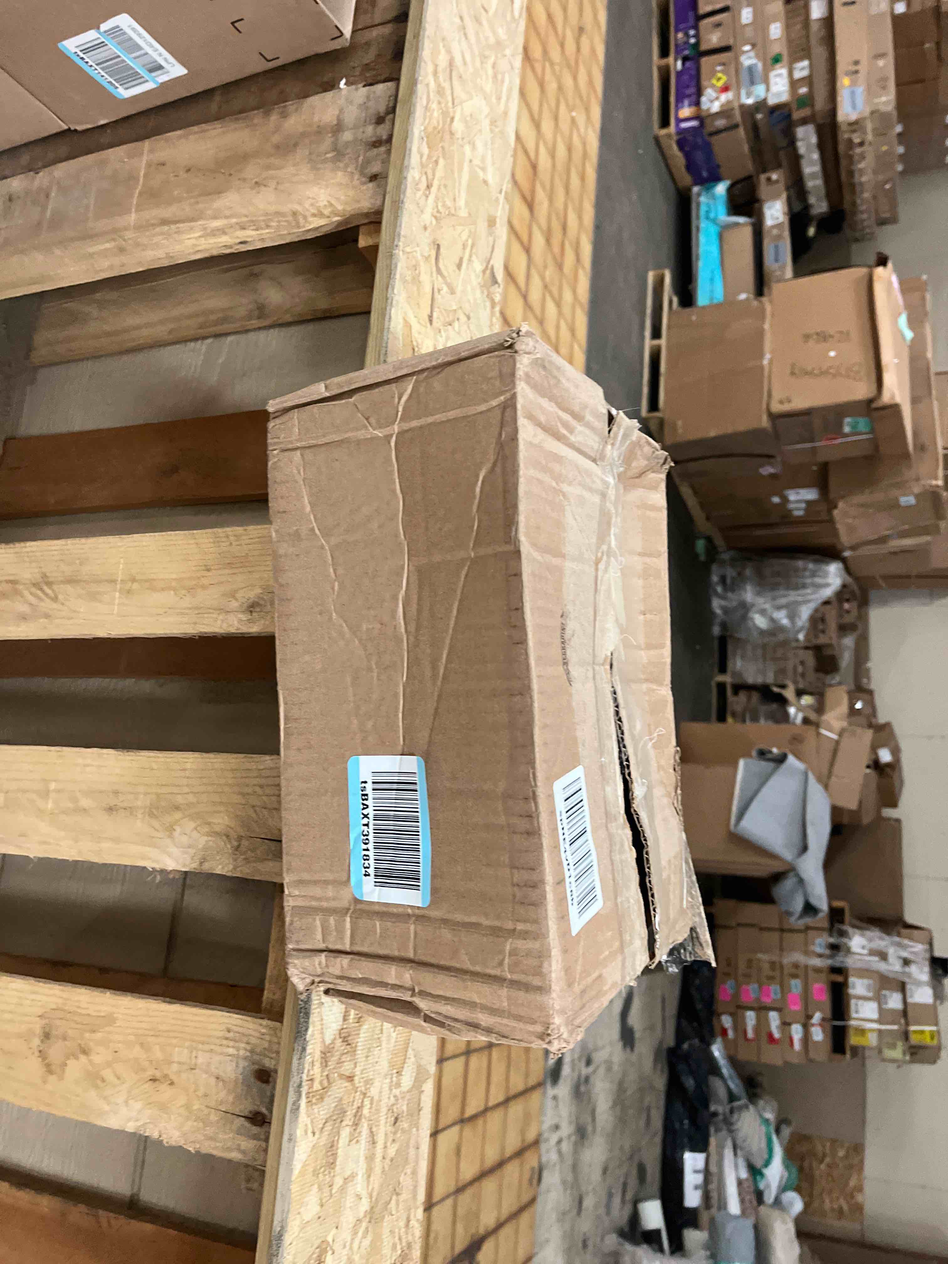 https://s3.amazonaws.com/lotting-images-prod/phillipi/BLU5540964_1726658983218.jpeg